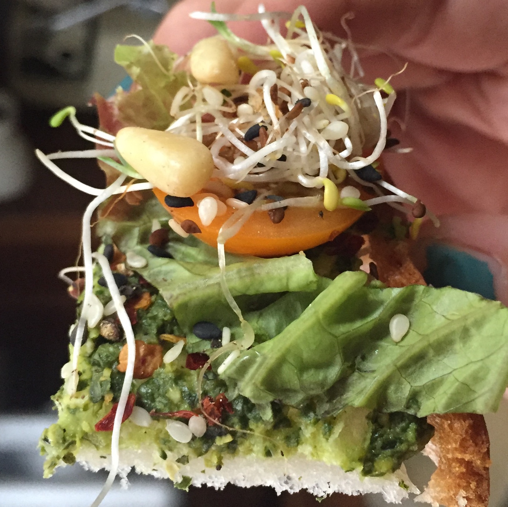Pesto Crostini