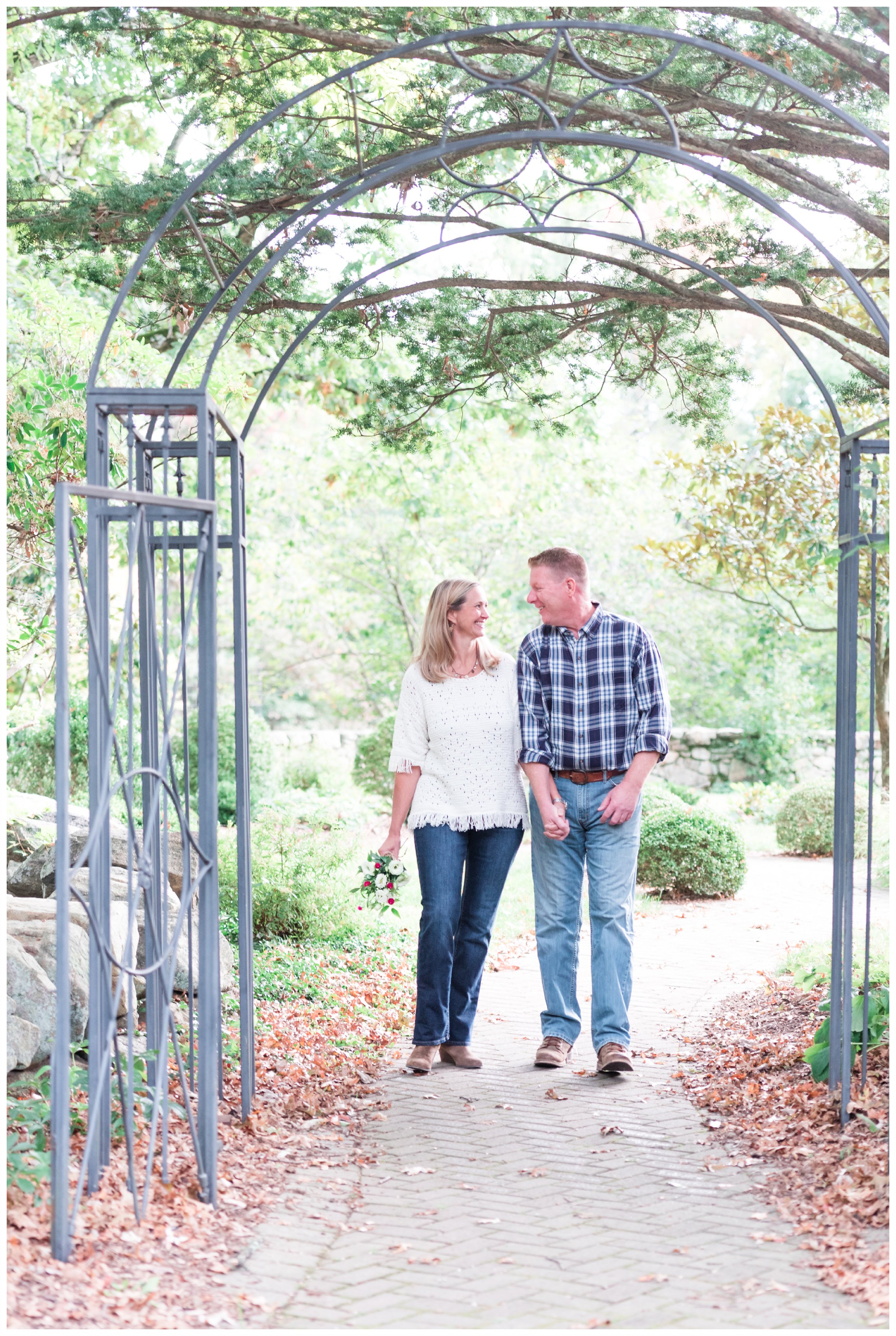 Cross Gardens Estate Engagement Session