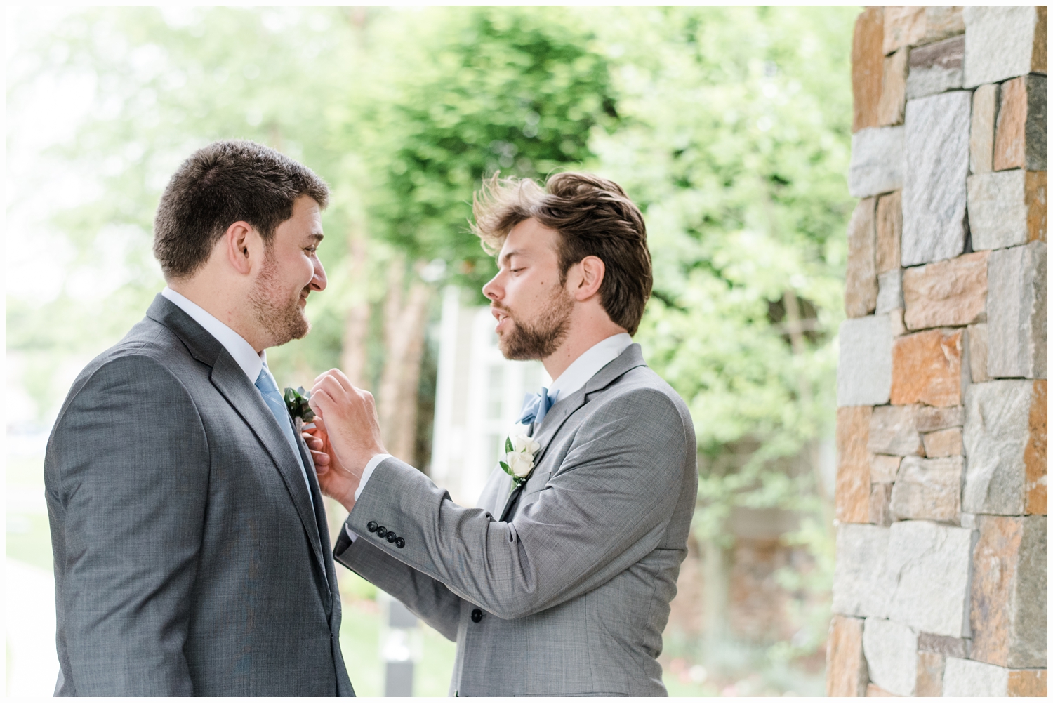 groom and best man