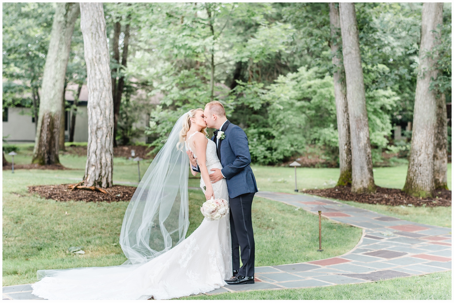 bride and groom portraits