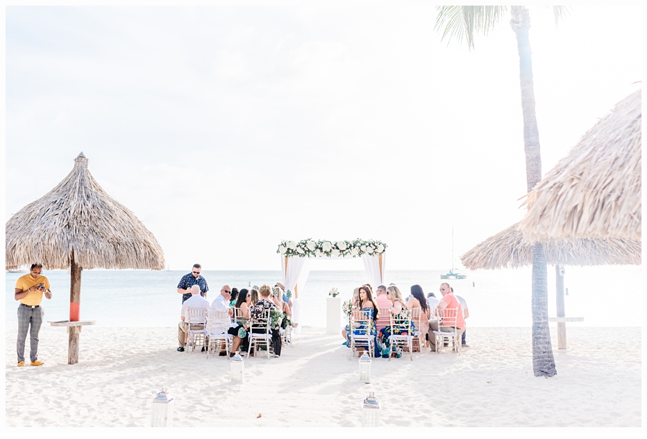 beach wedding ceremony in aruba