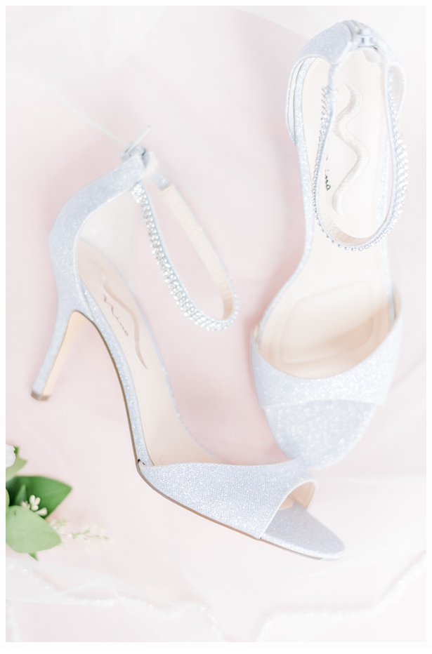 pretty silver wedding shoes