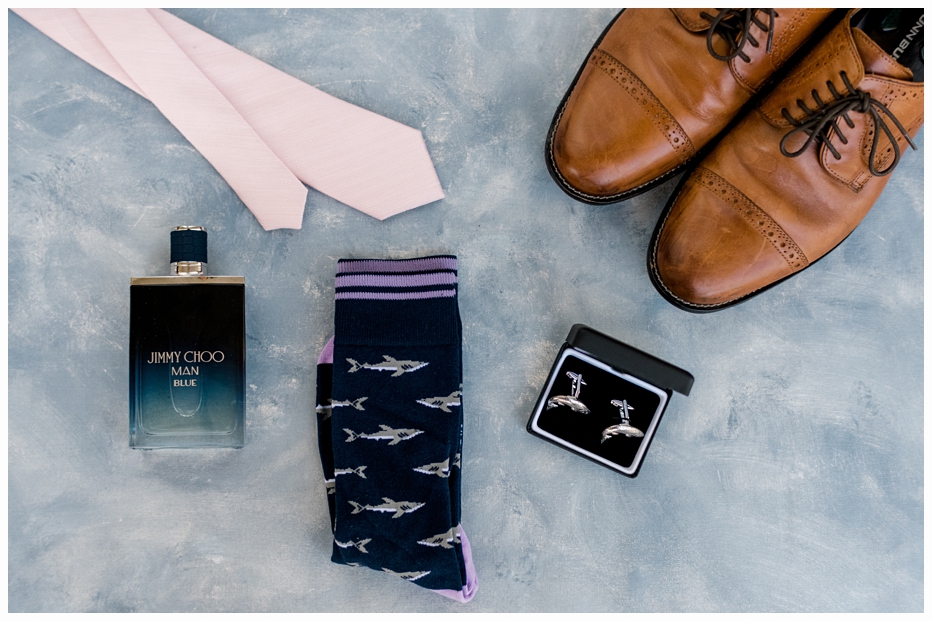 grooms shoes socks tie and cologne