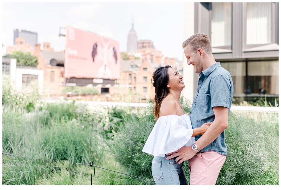 engaged couple on the nyc highline