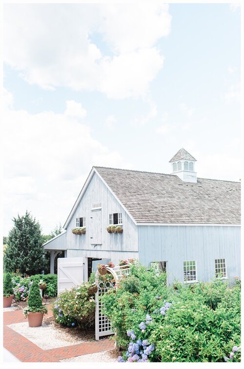Gorgeous bonnet island estate barn