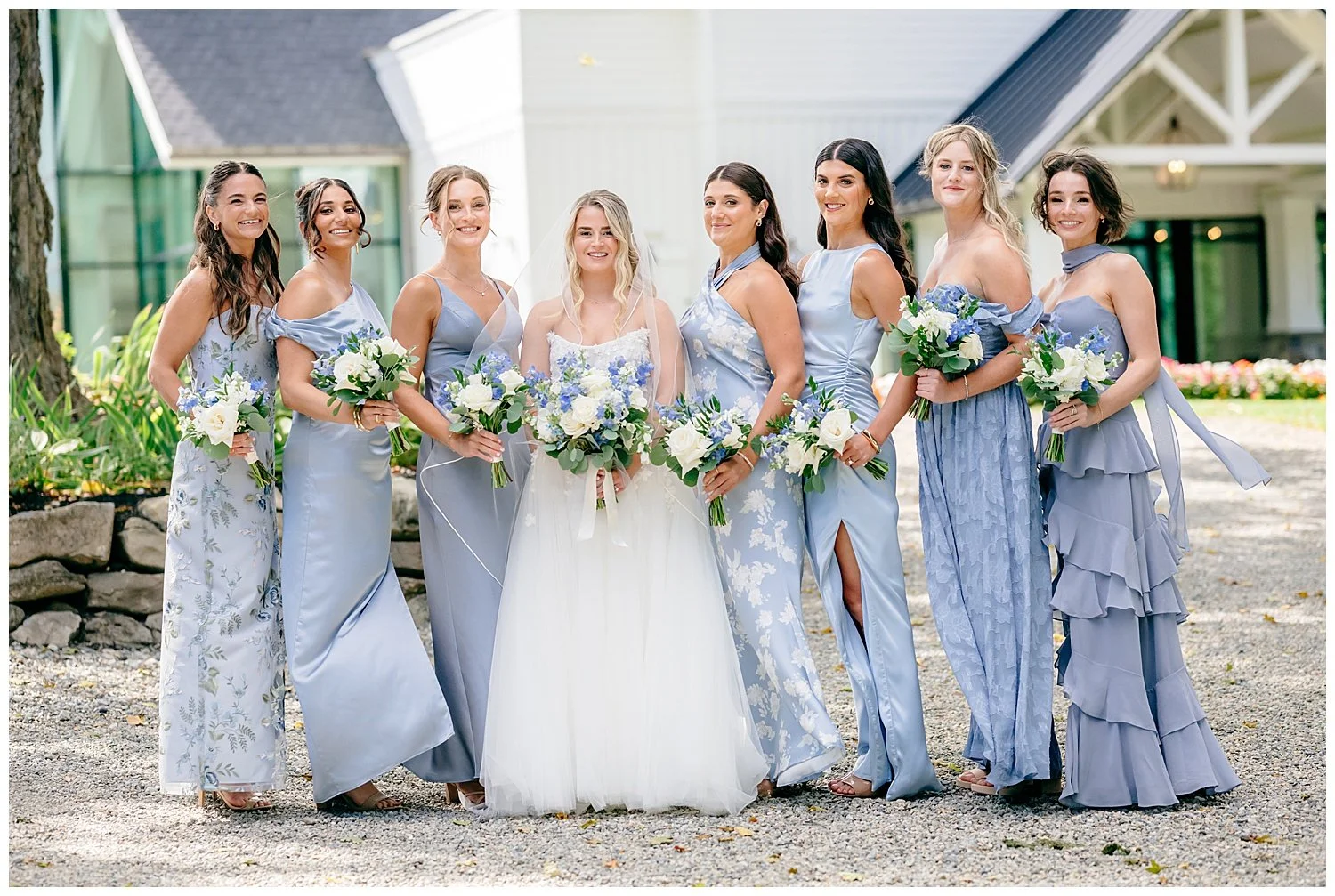 picture of bride and bridesmaids