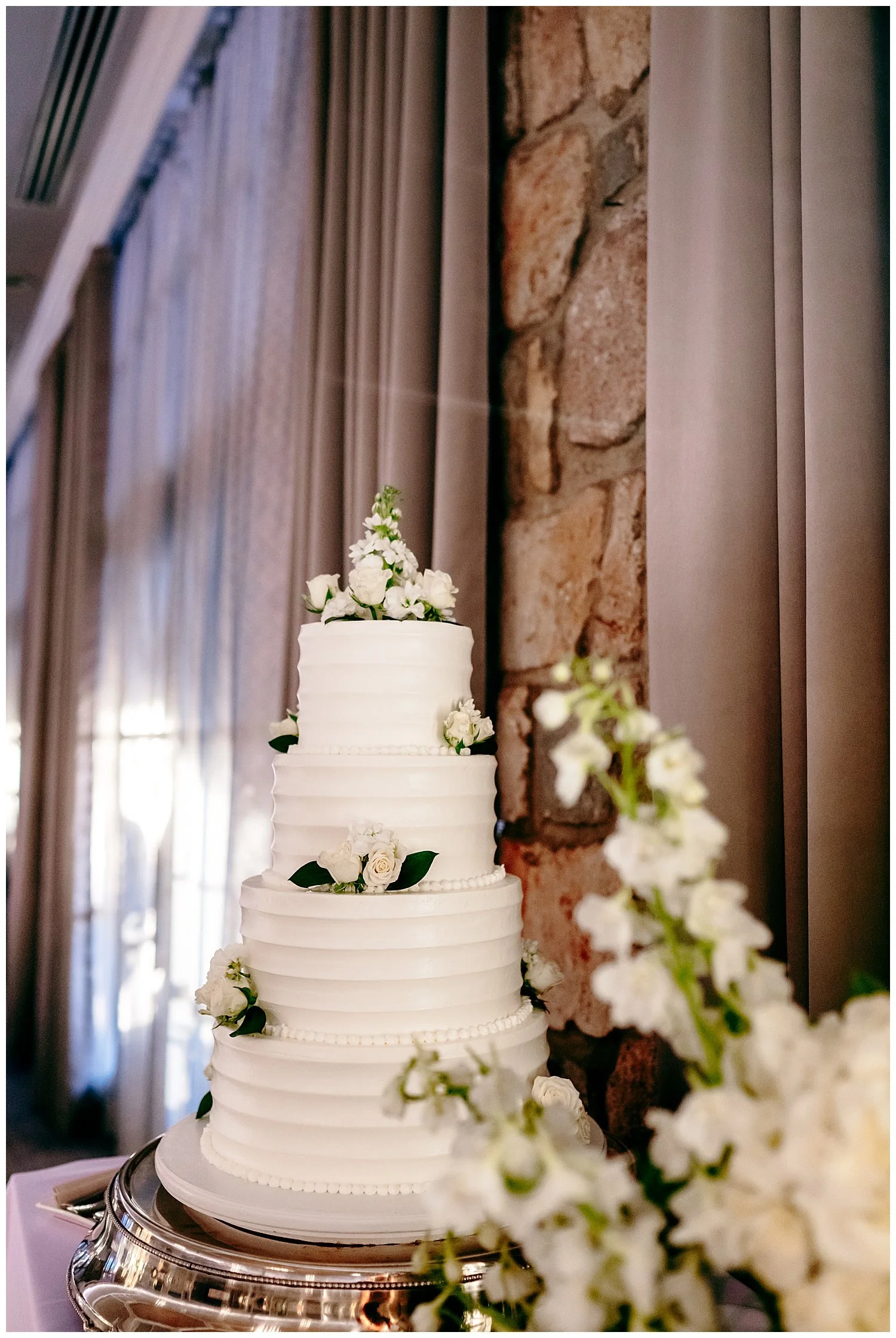 wedding cake