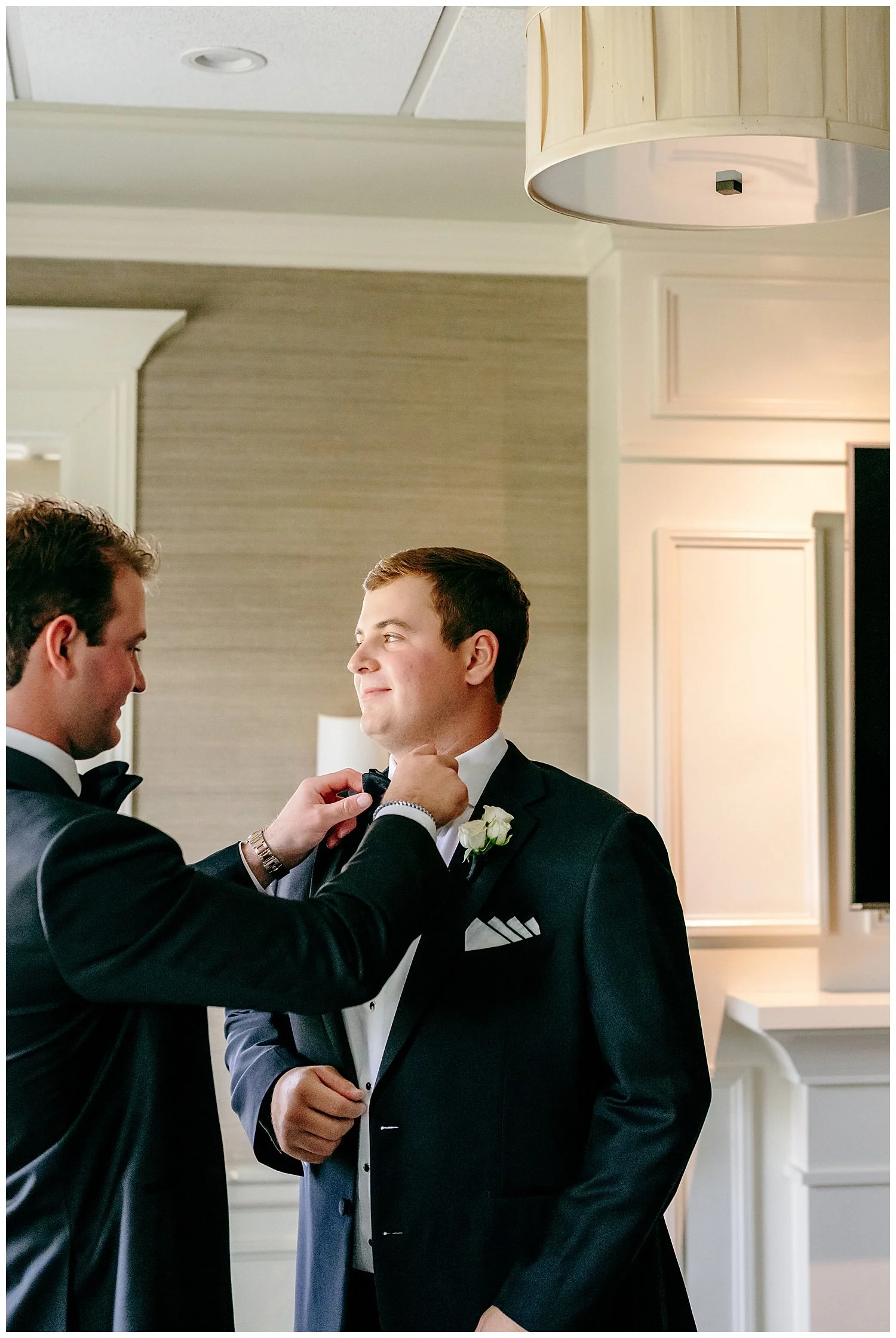 FIDDLERS ELBOW WEDDING_4365.jpg