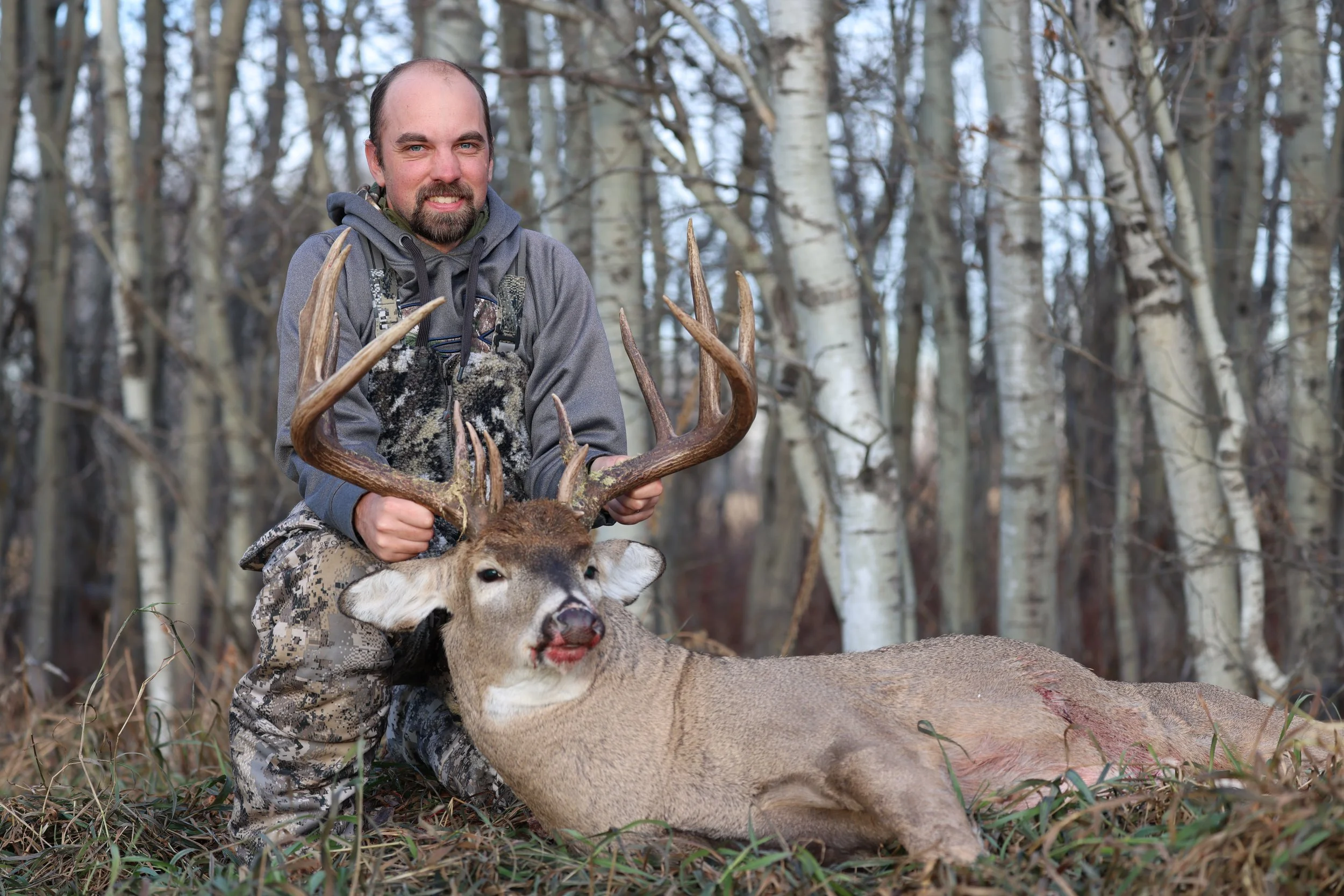 Alberta whitetail hunt