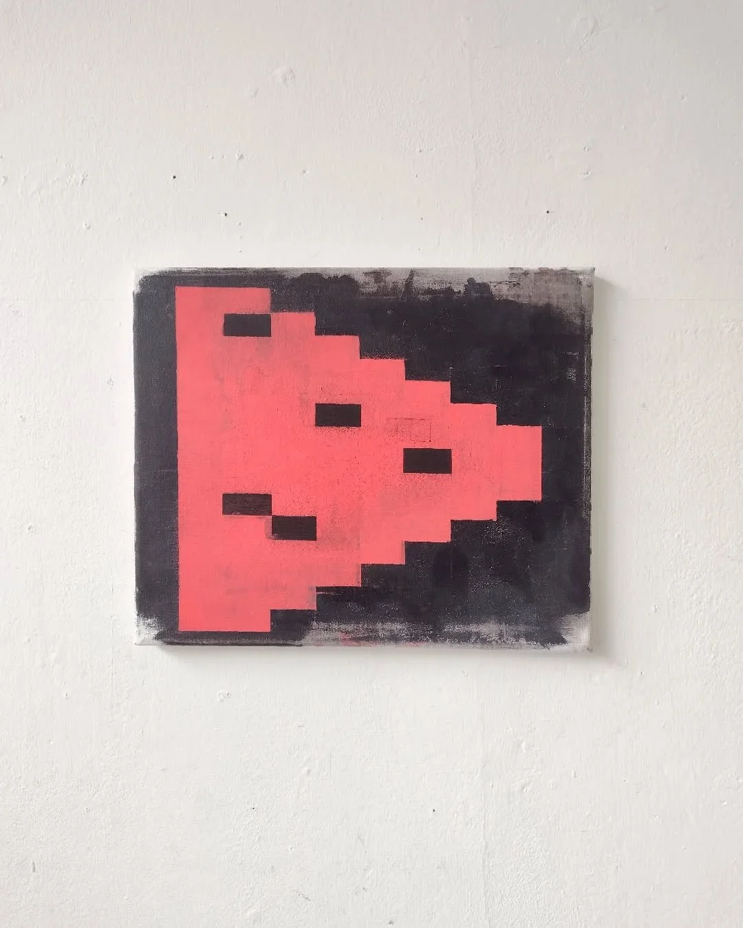 64kb slice
Oil / canvas 30 x 25
2022

I was intrigued to find out the Pac Man avatar came about when a pizza slice shape was removed. This is one for all the negative spaces out there.
For every yin there's a yang
For every no there's a yes
For every