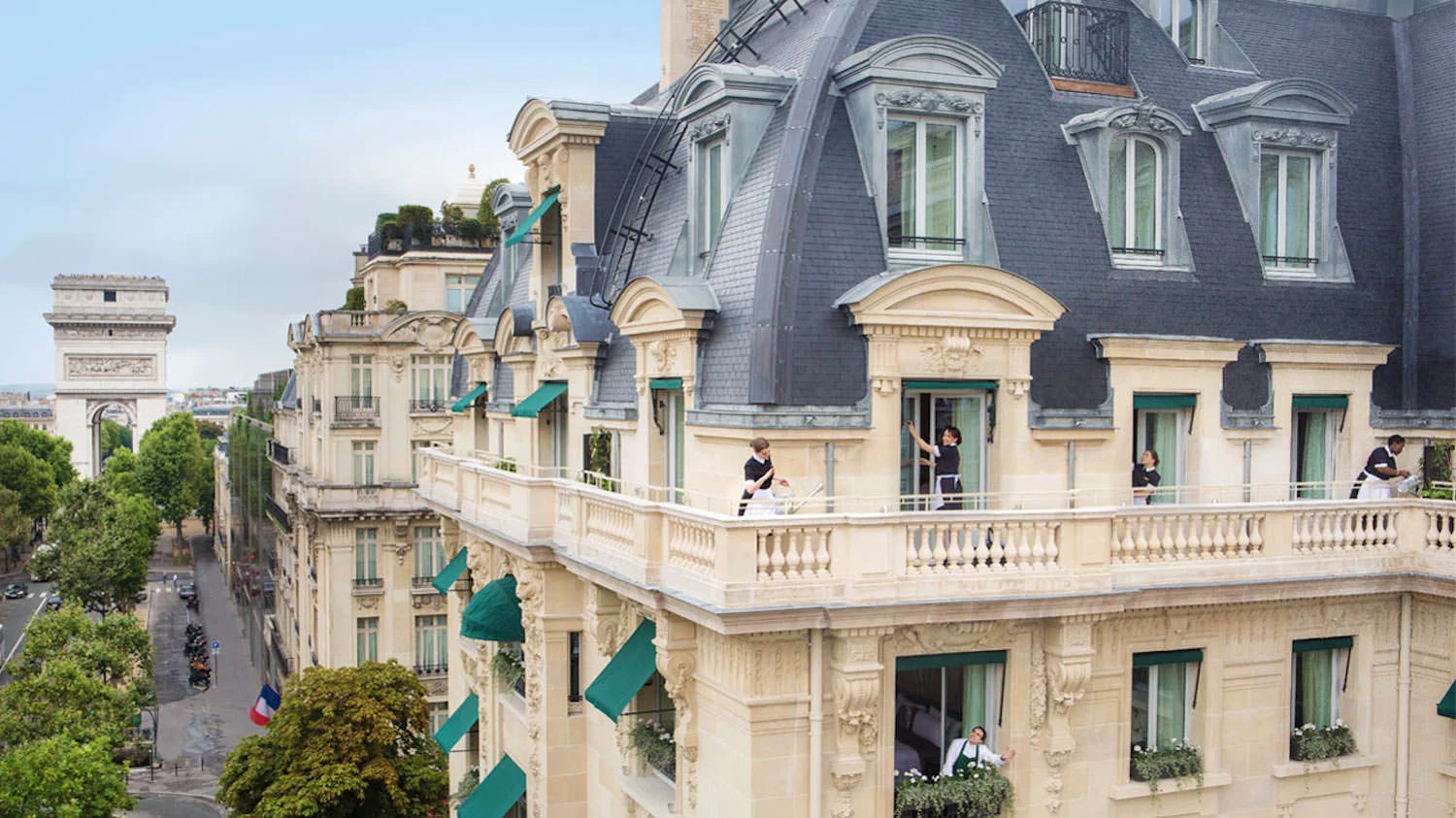 paris_peninsula_maids.jpg