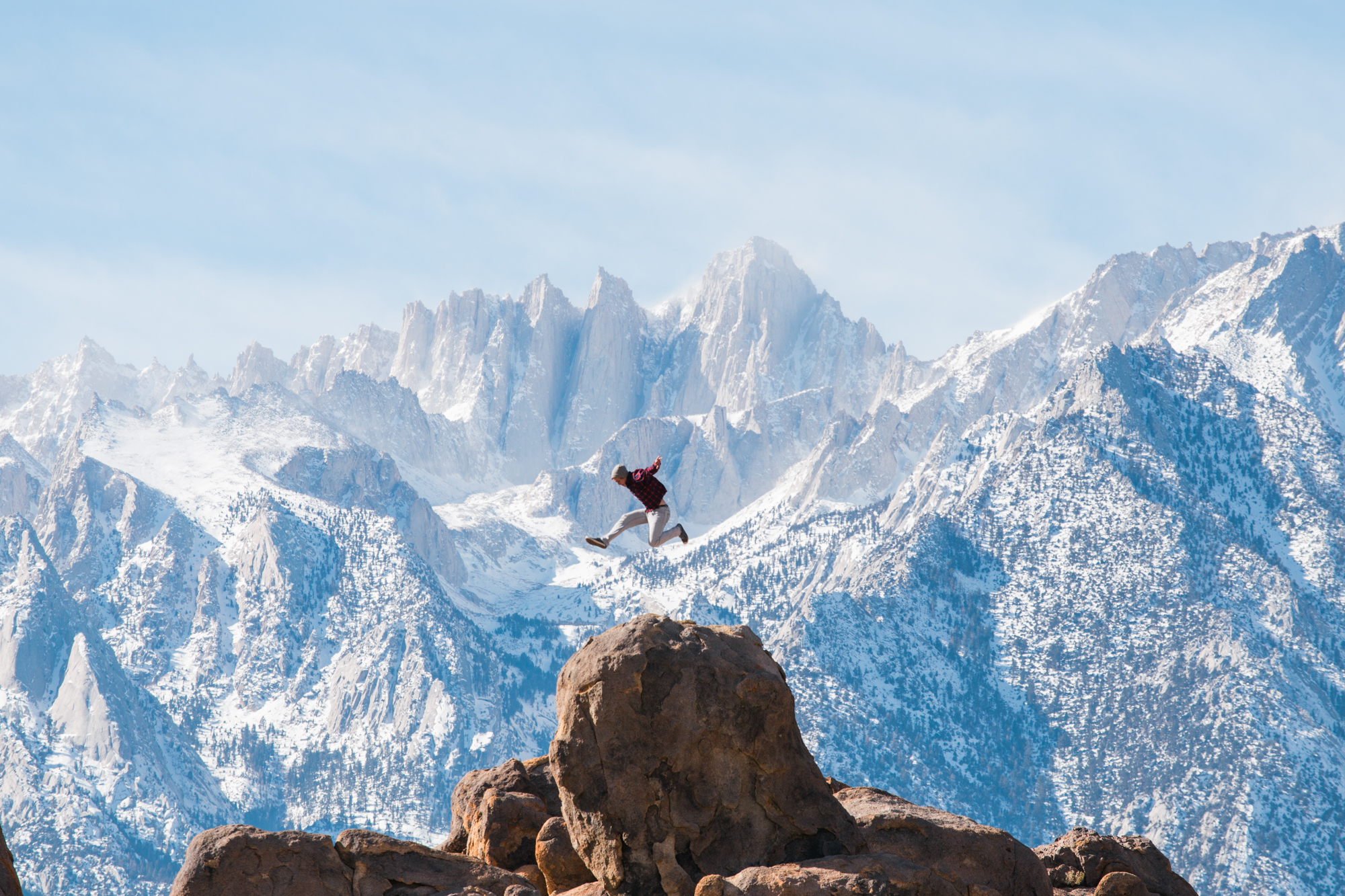 alabama hills rec area in lone pine, california | www.abbihearne.com