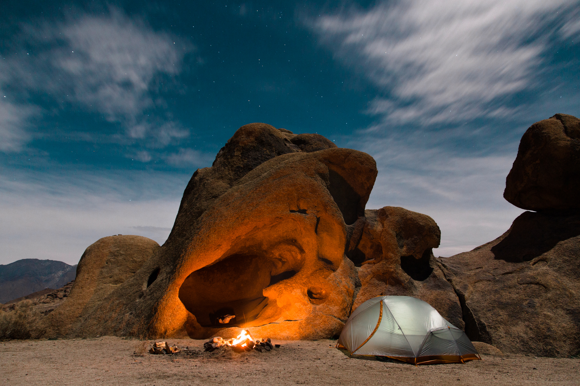 alabama hills rec area in lone pine, california | www.abbihearne.com