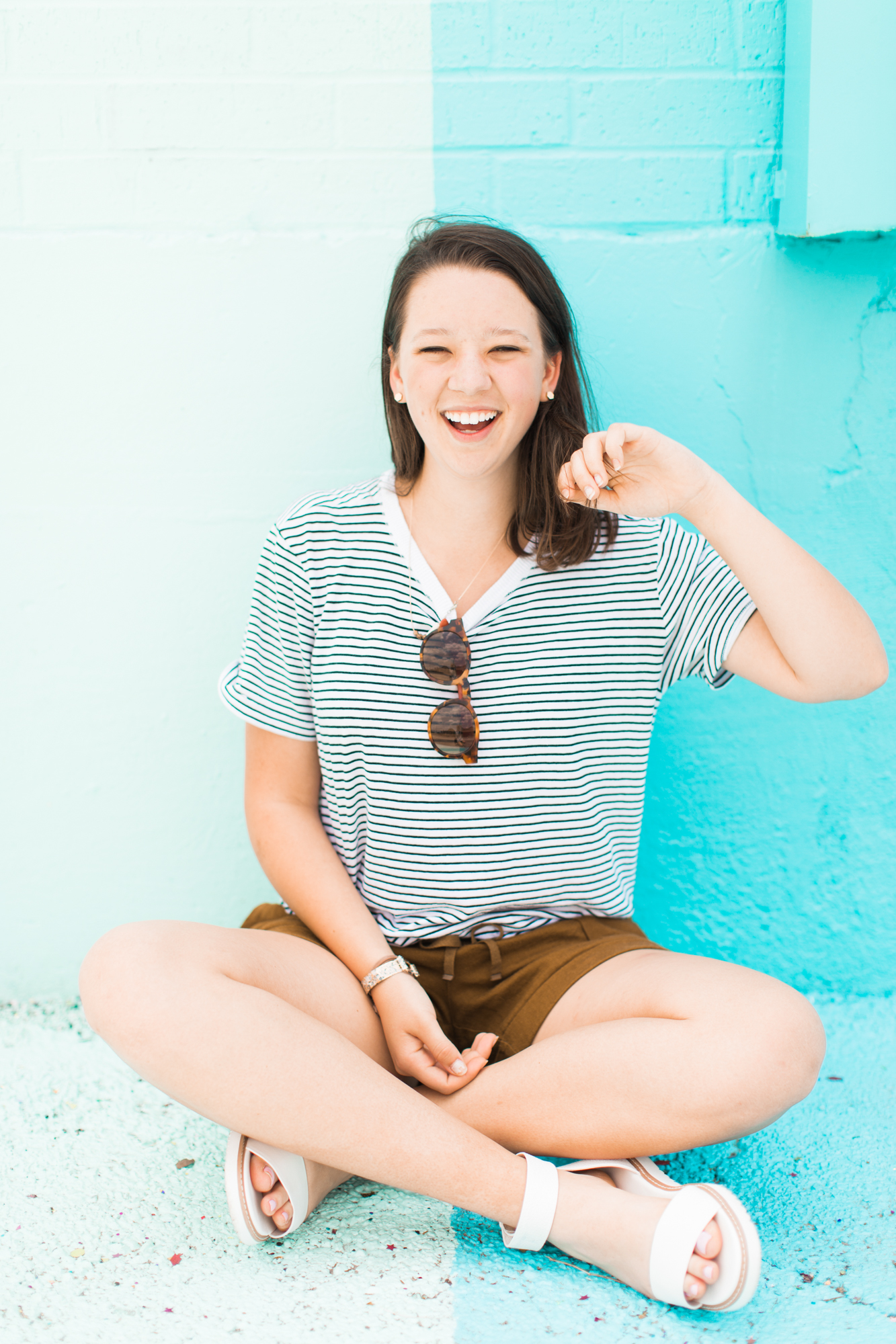 houston, texas photography | sugar and cloth color wall | www.abbihearne.com