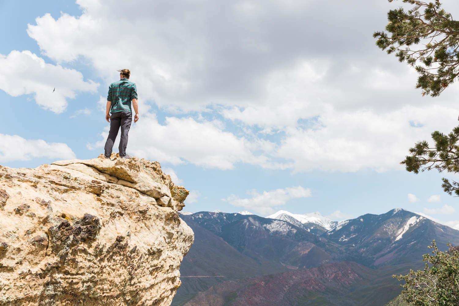 exploring and hiking in Moab, Utah | www.abbihearne.com | adventure photographer