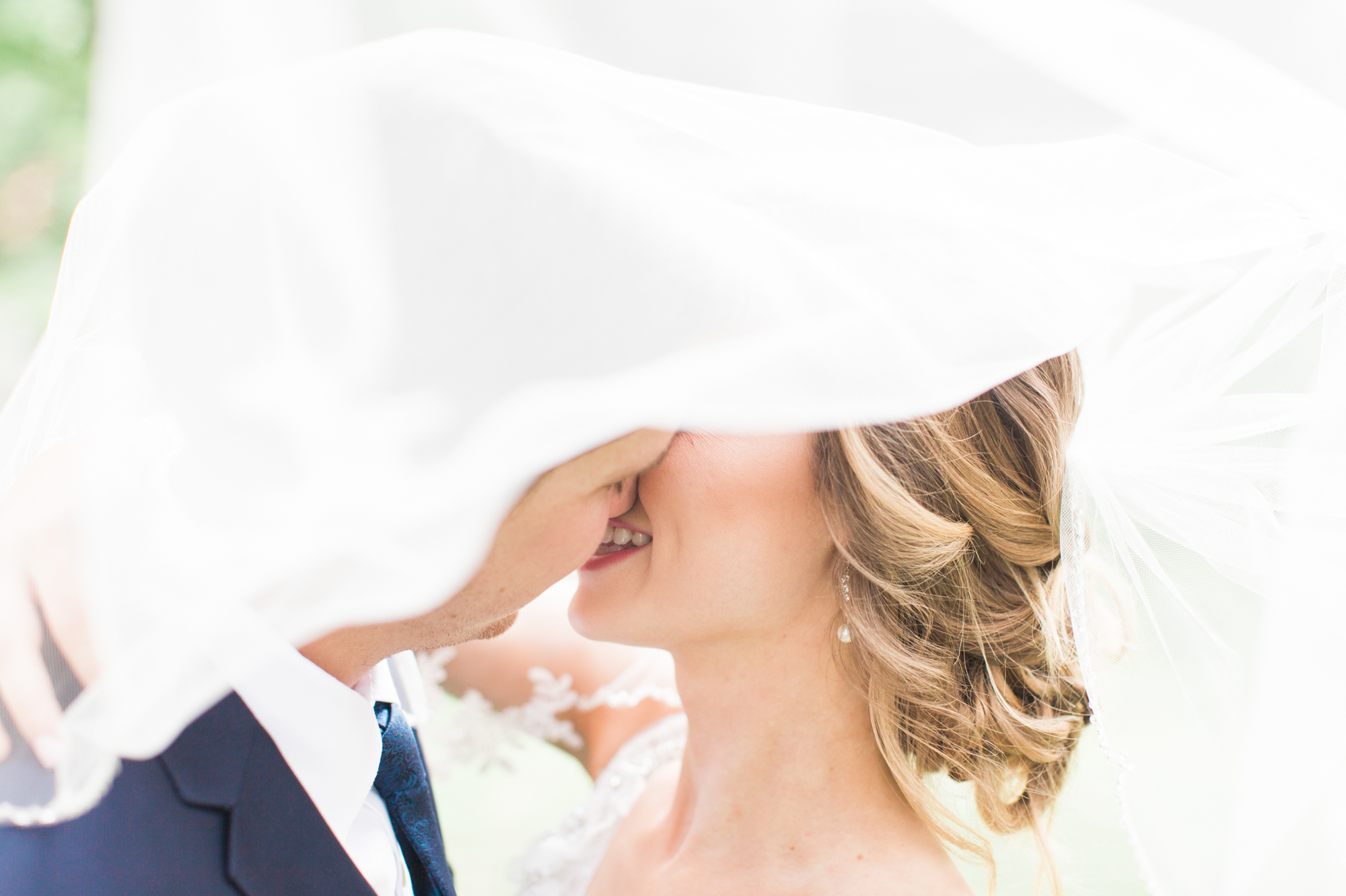 garden party wedding // sisterdale dancehall // outdoor wedding photographer // www.abbihearne.com