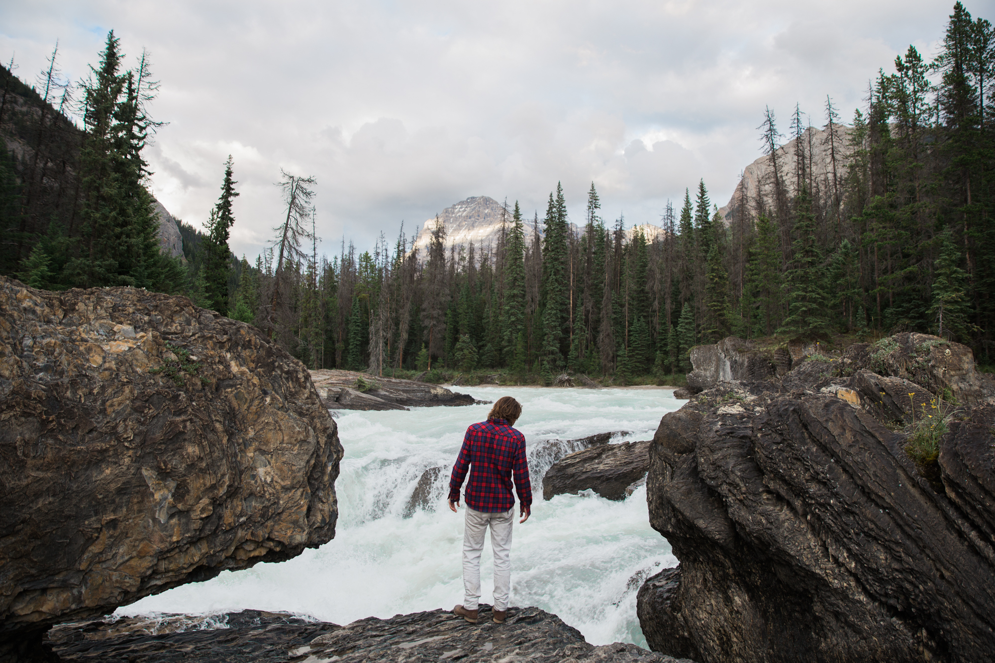 Canon 24-70mm f2.8 // banff national park adventure photography // www.abbihearne.com