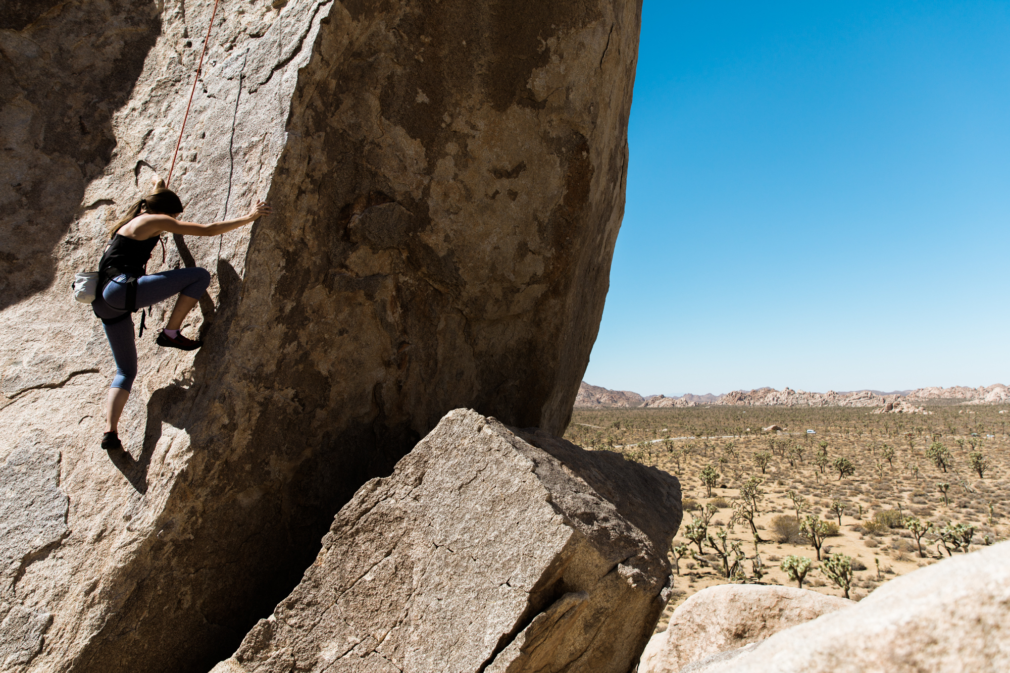 climbing in joshua tree national park // www.abbihearne.com