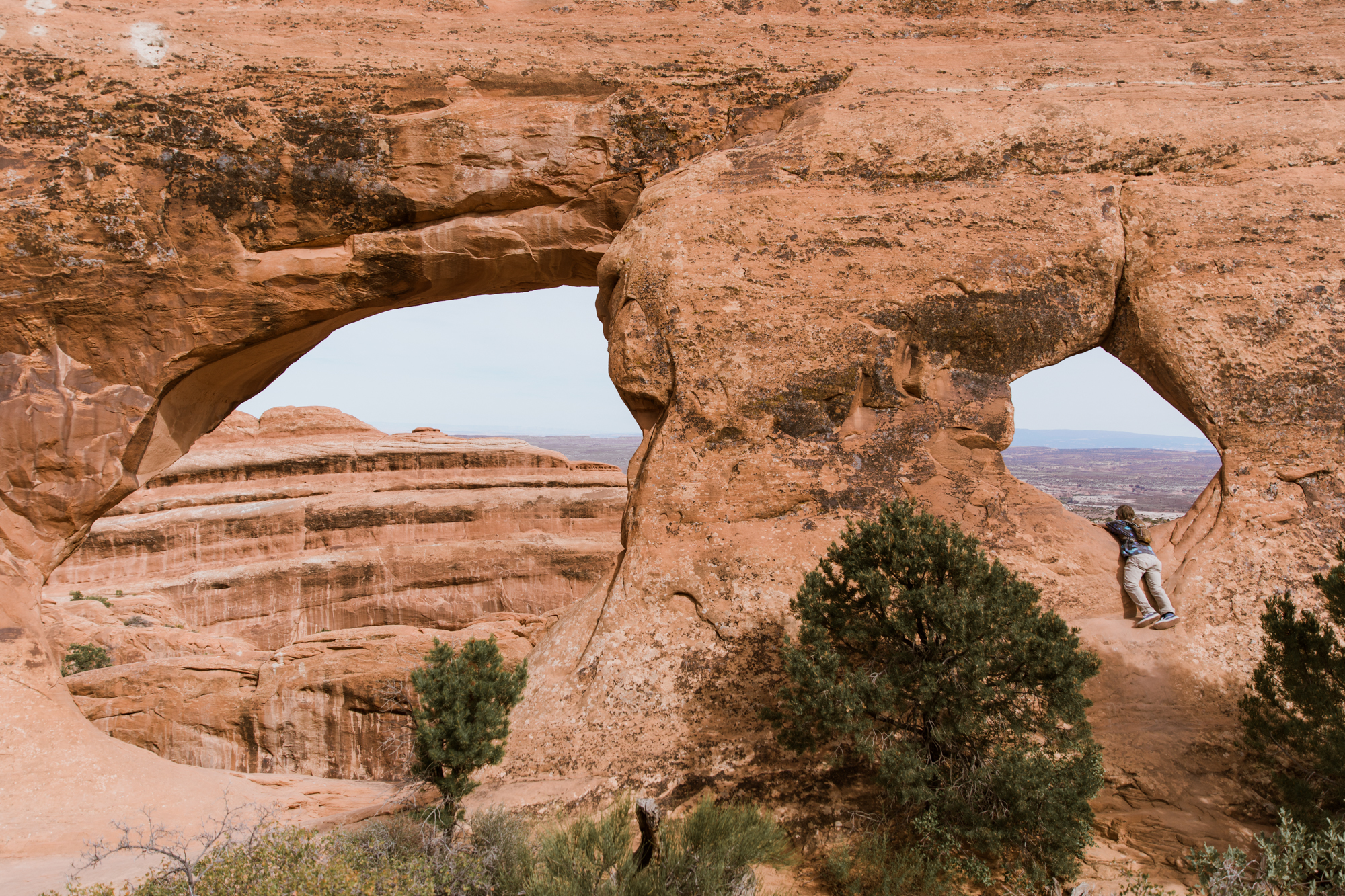 Exploring Arches National Park // Moab Utah Family Photographer // www.abbihearne.com