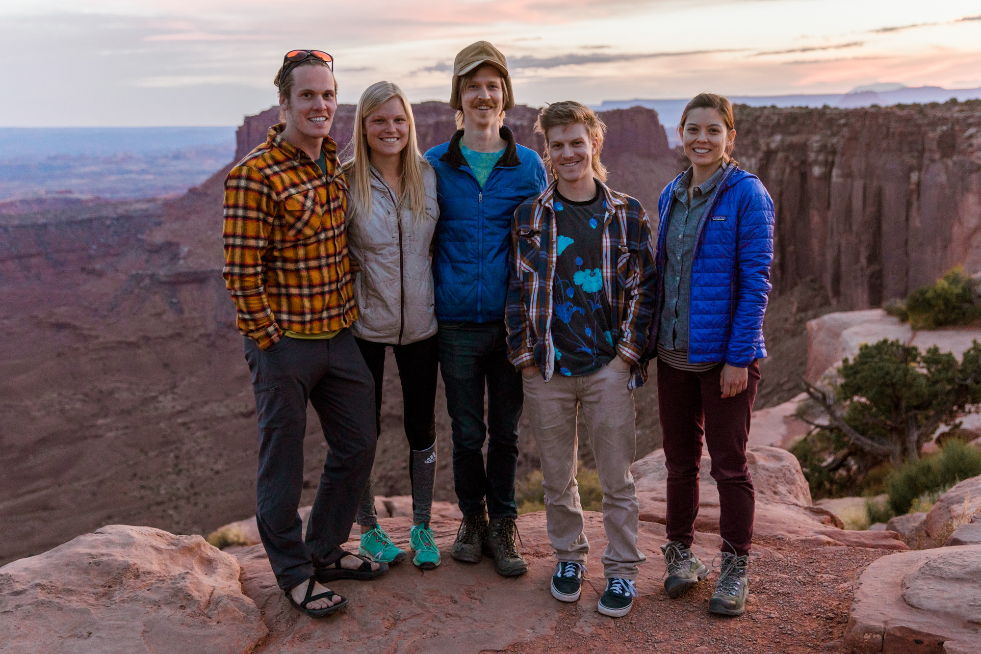Exploring Canyonlands National Park // Moab Utah Family Photographer // www.abbihearne.com