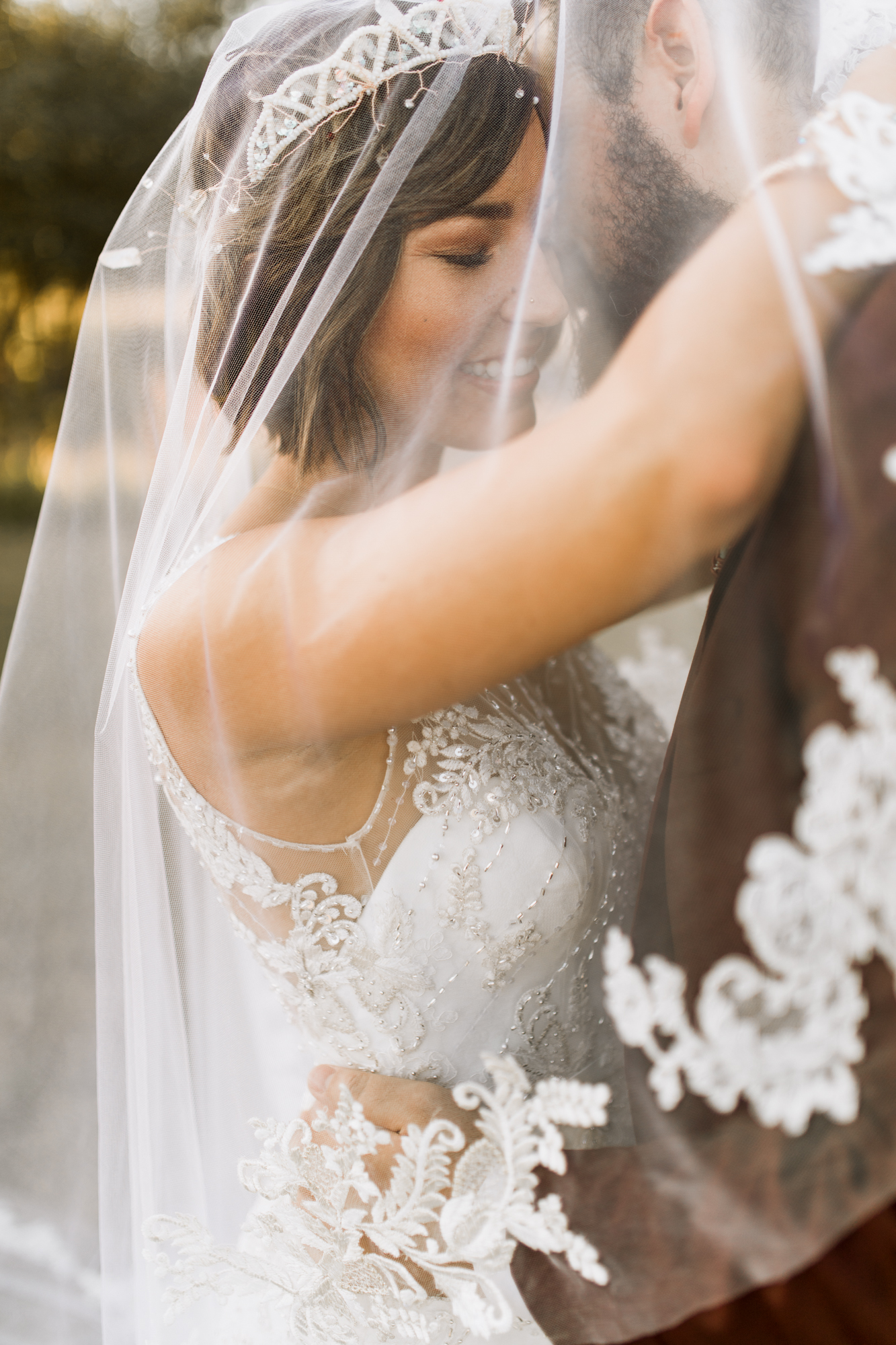 hipster bride & groom // Fall Garden party wedding at Lady Bird Johnson Wildflower Center // austin, texas wedding photographer // www.abbihearne.com