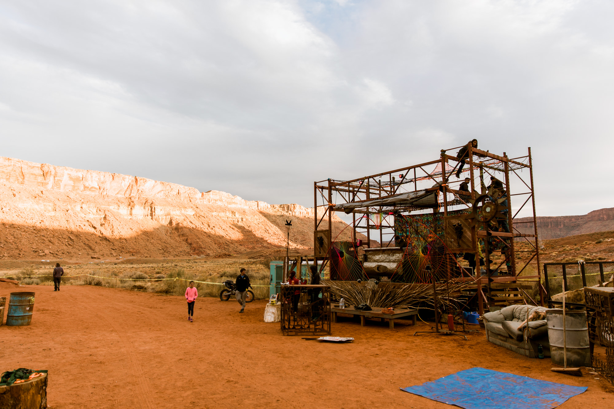 BASE jumping, Highlining, and Rock Climbing in Moab, Utah // extreme sports adventure photography // GGBY + Turkey Boogie 2016 // www.abbihearne.com