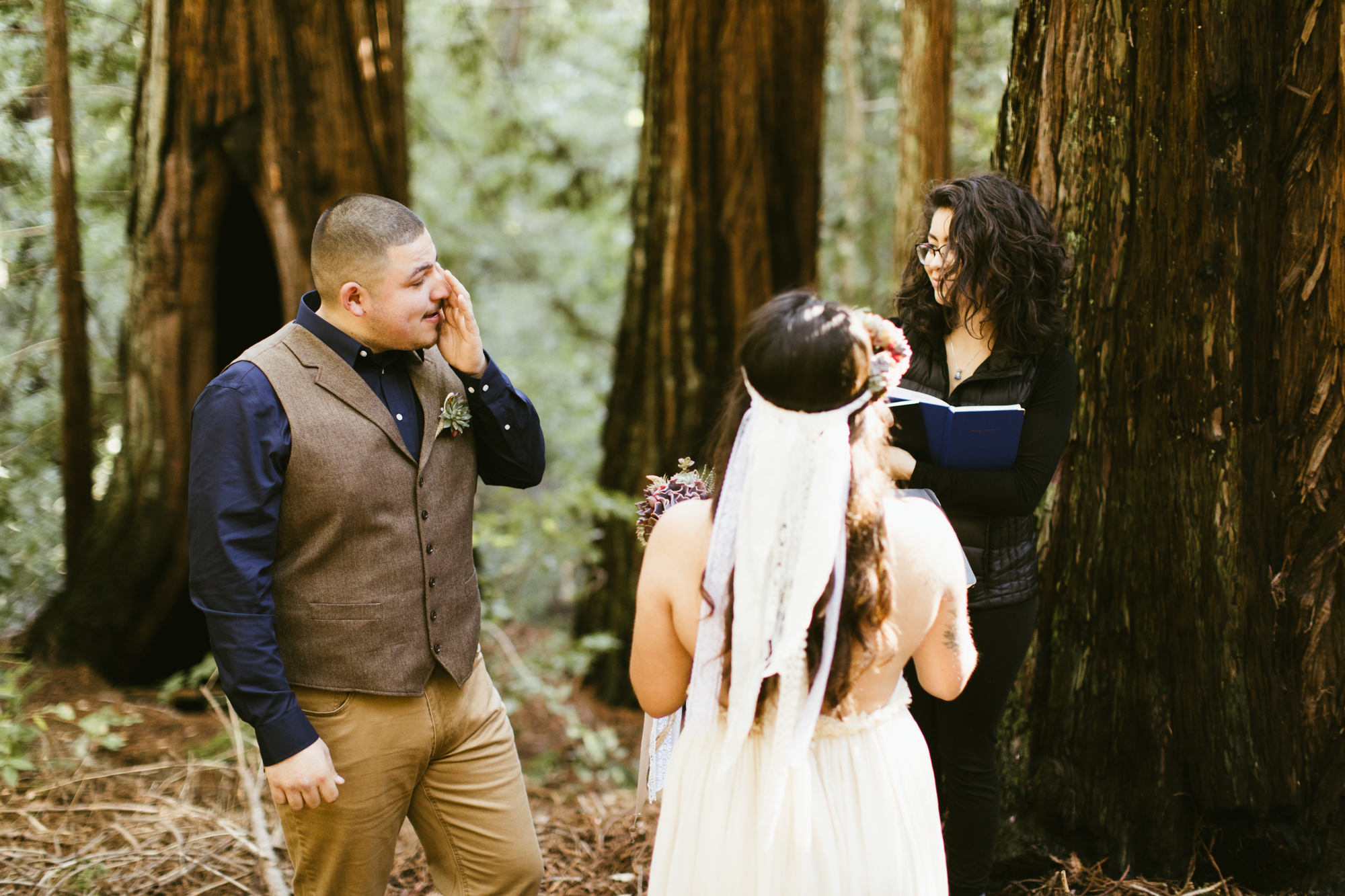 california redwood forest elopement // adventure wedding photographer // boho free people bride // www.abbihearne.com