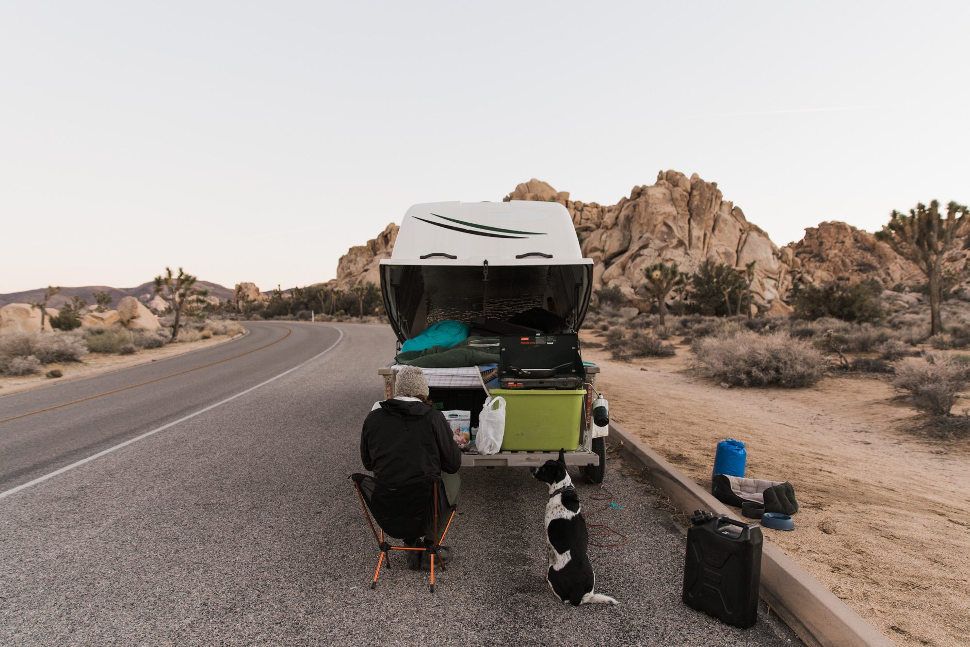 exploring joshua tree national park // www.abbihearne.com