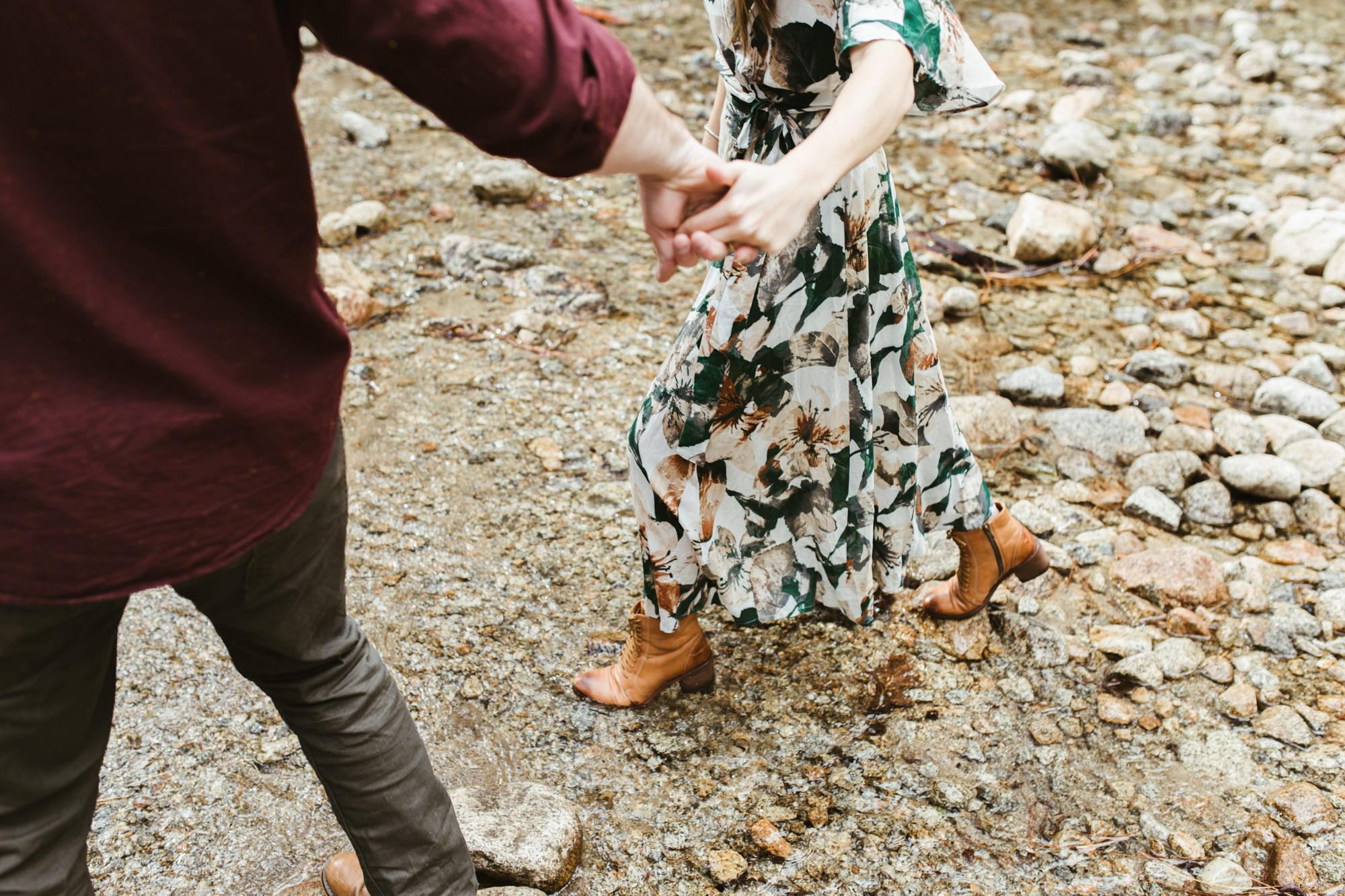 adventure engagement photo session in yosemite national park // california wedding and elopement photographer // www.abbihearne.com