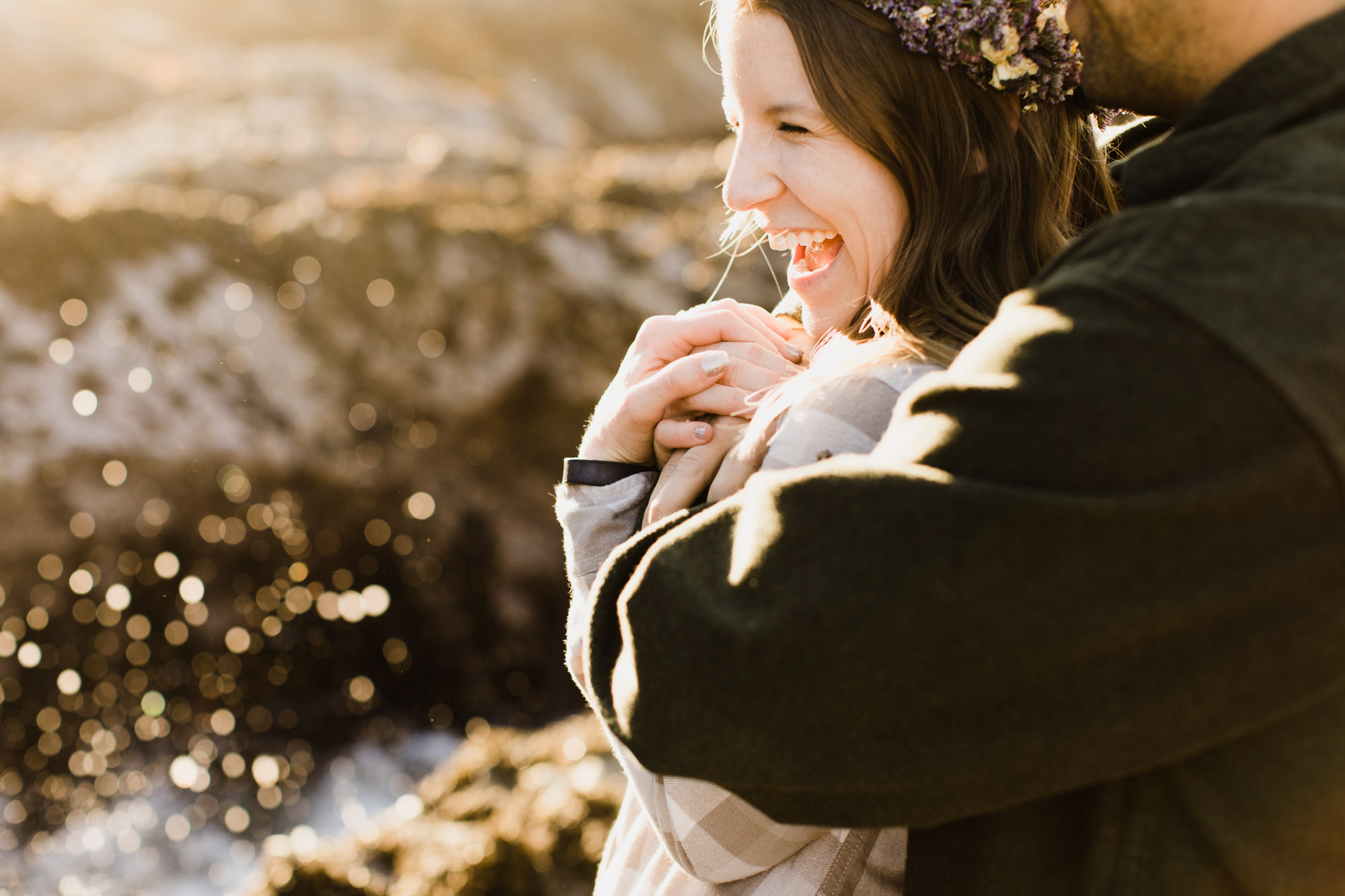 couple session at montana de oro state park // san luis obispo, california // central coast wedding photographers // www.thehearnes.com