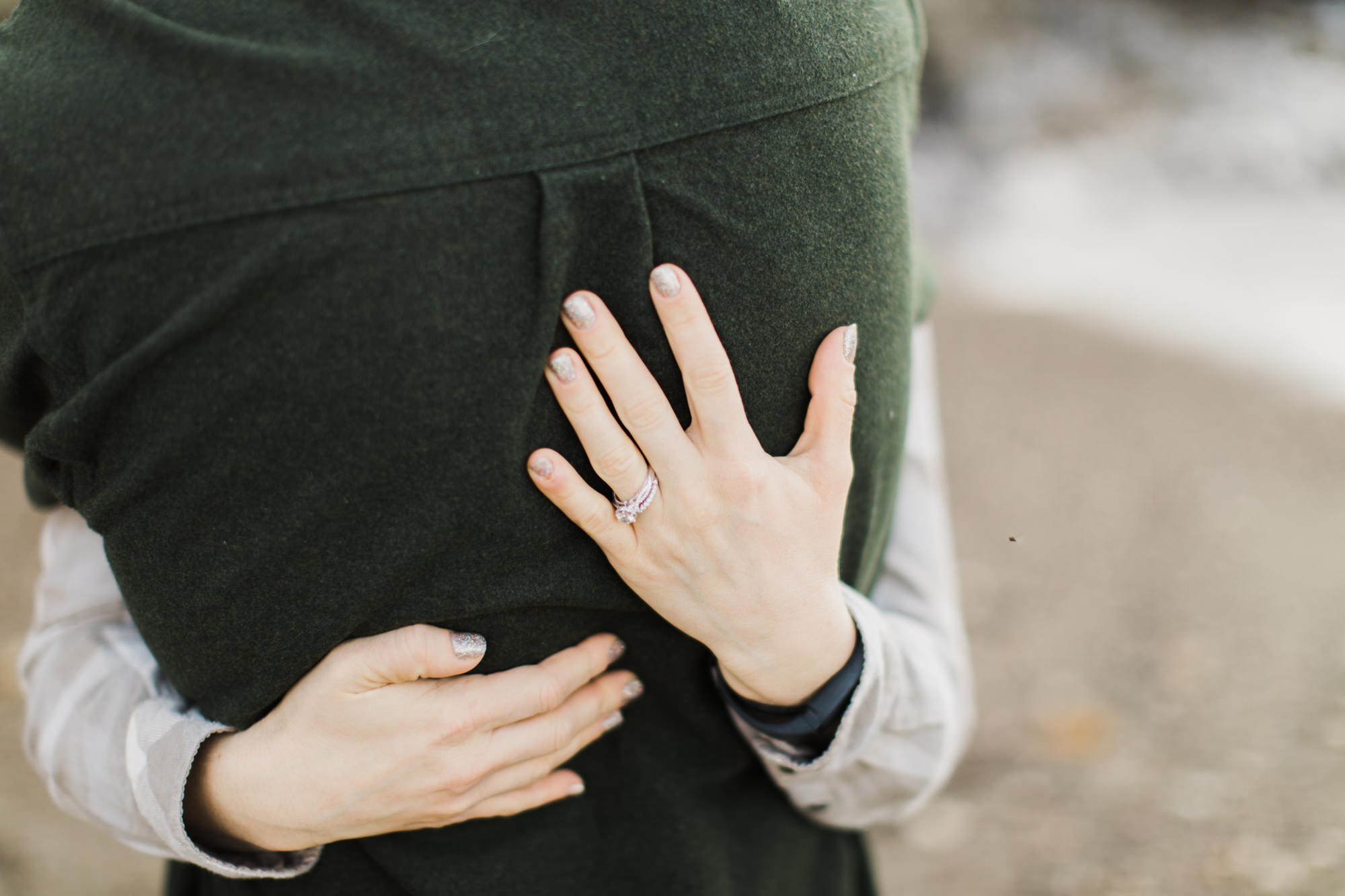 couple session at montana de oro state park // san luis obispo, california // central coast wedding photographers // www.thehearnes.com