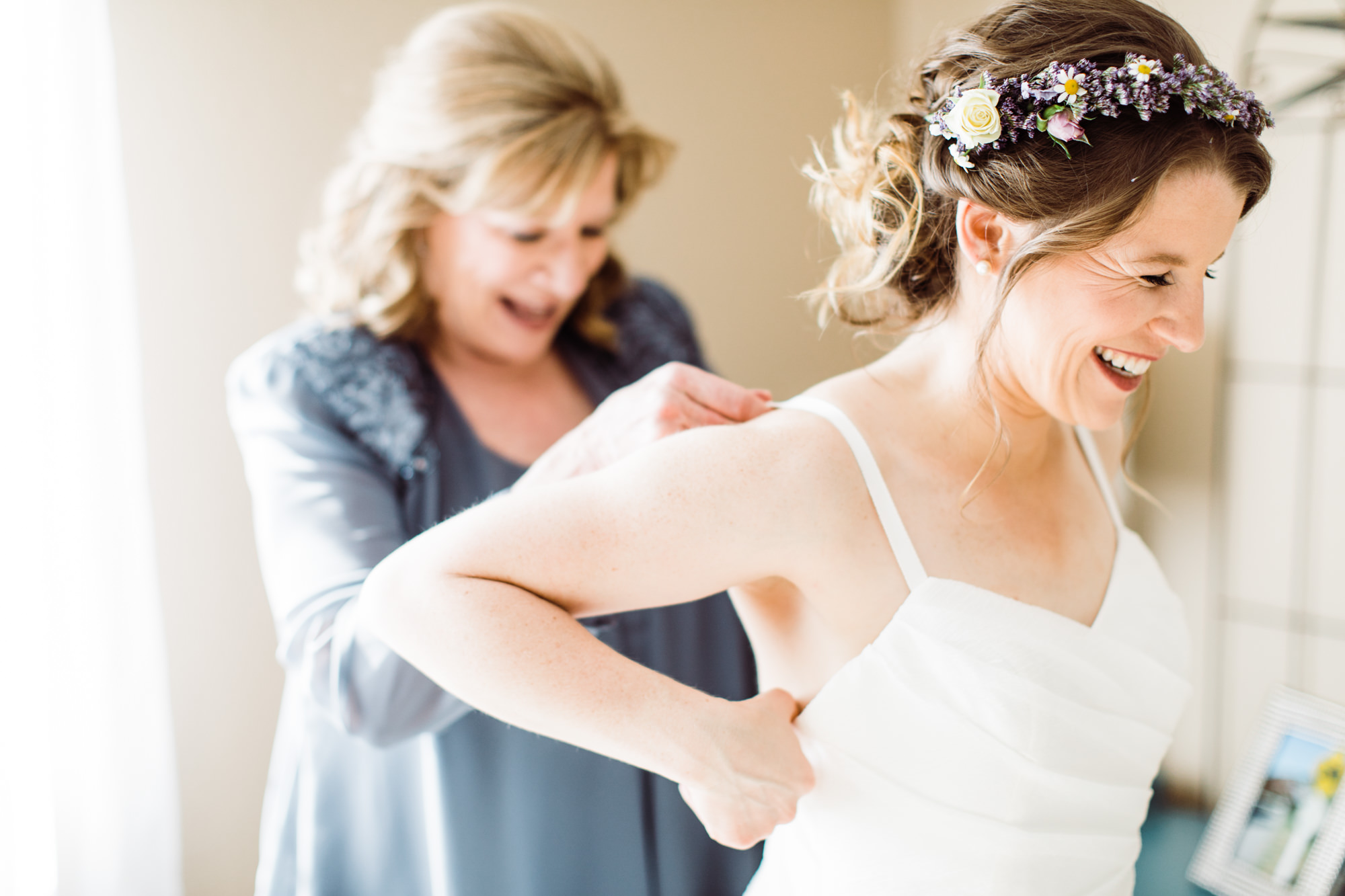 san luis obispo wedding at higuera ranch // central coast california wedding photographer // the hearnes adventure photography // www.thehearnes.com