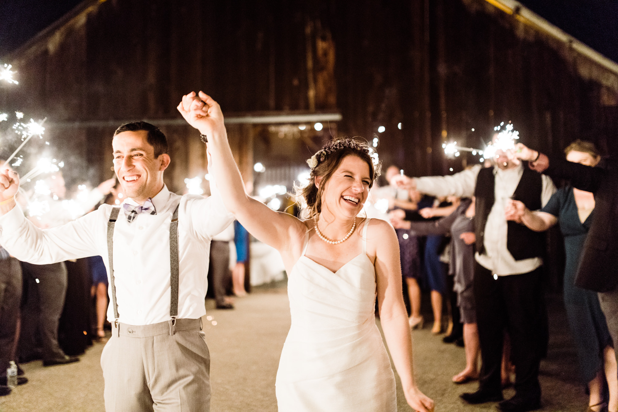 san luis obispo wedding at higuera ranch // central coast california wedding photographer // the hearnes adventure photography // www.thehearnes.com