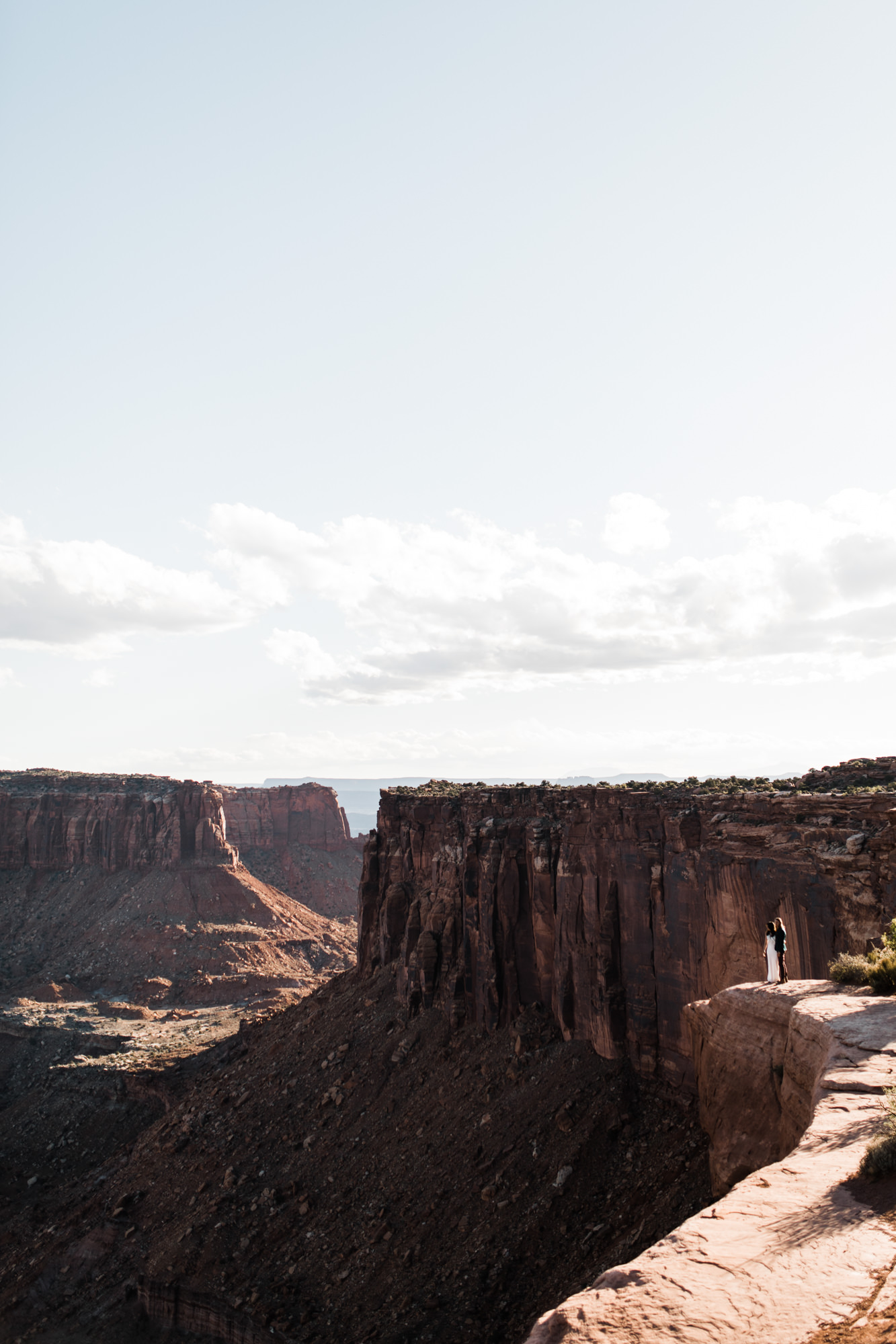 desert wedding inspiration | canyonlands national park | under canvas moab | utah adventure wedding photographer | www.thehearnes.com