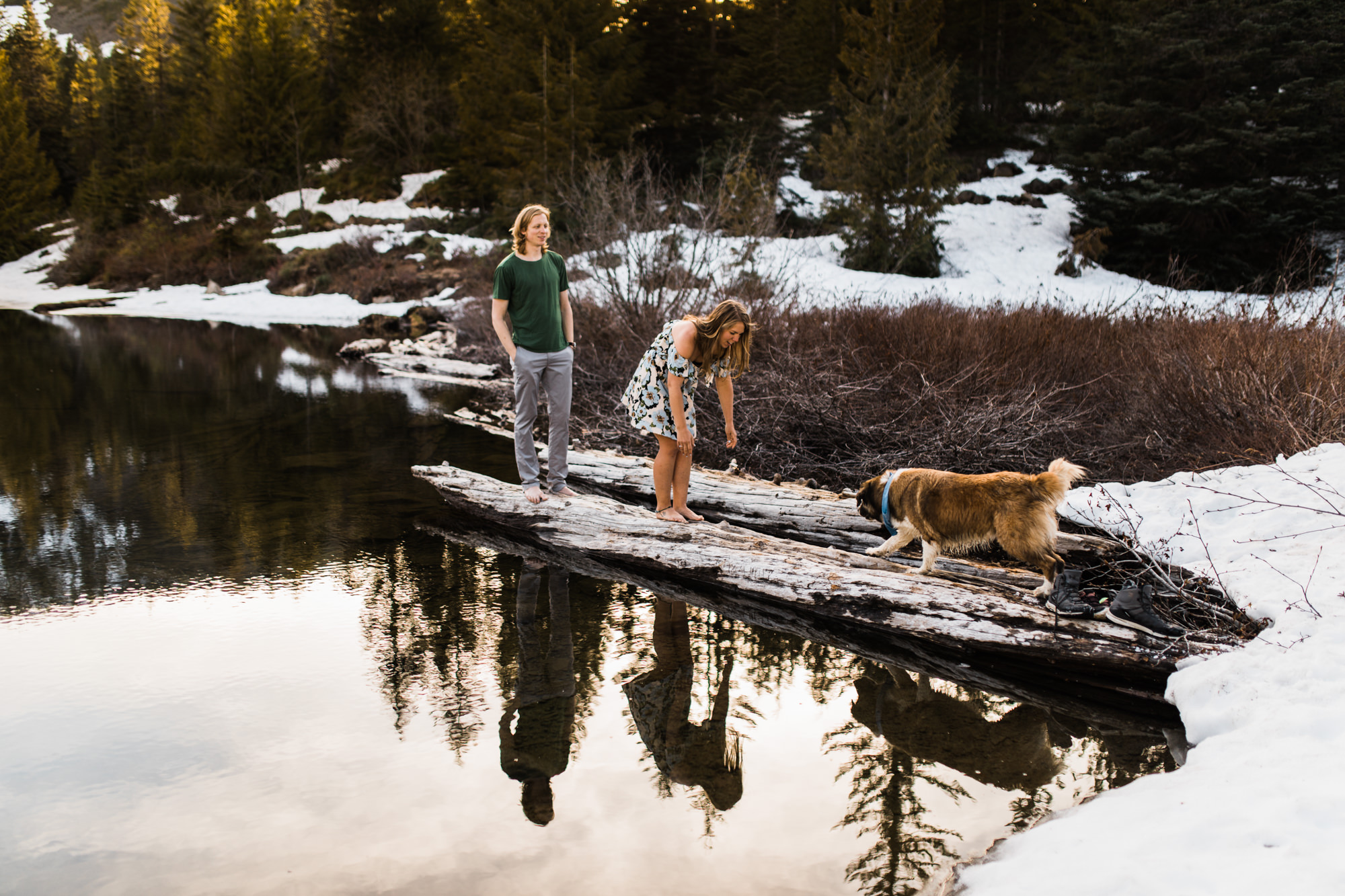 Lindsay + Heath | Mt. Hood National Forest Engagement Session | Portland, Oregon Adventure Wedding Photographer | Snowy Adventure in the Mountains | www.thehearnes.com