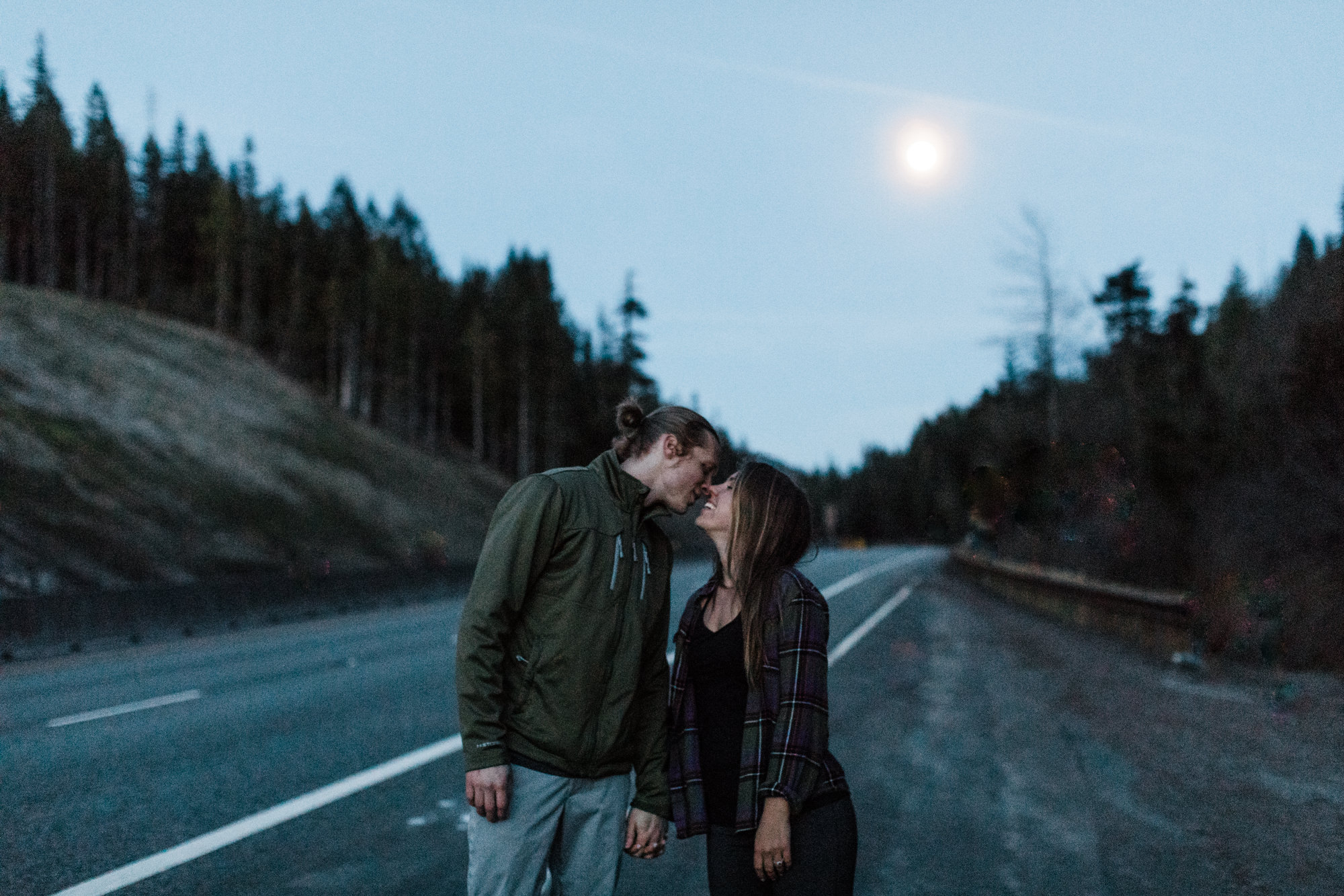 Lindsay + Heath | Mt. Hood National Forest Engagement Session | Portland, Oregon Adventure Wedding Photographer | Snowy Adventure in the Mountains | www.thehearnes.com