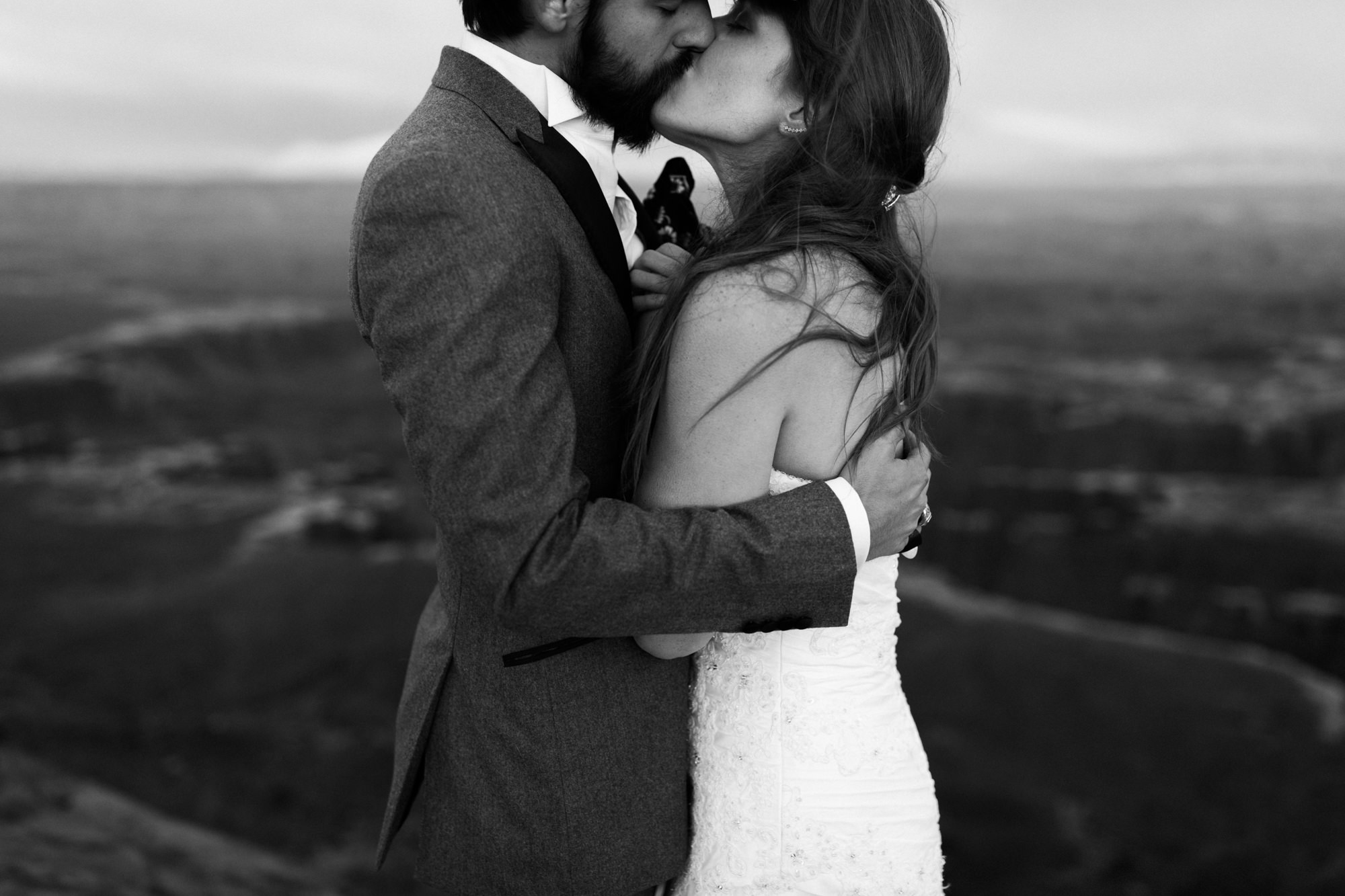 Courtney + Nathan | Moab Wedding Portrait Session in Canyonlands National Park | Desert Wedding Inspiration | Utah Adventure Wedding Photographer | www.thehearnes.com