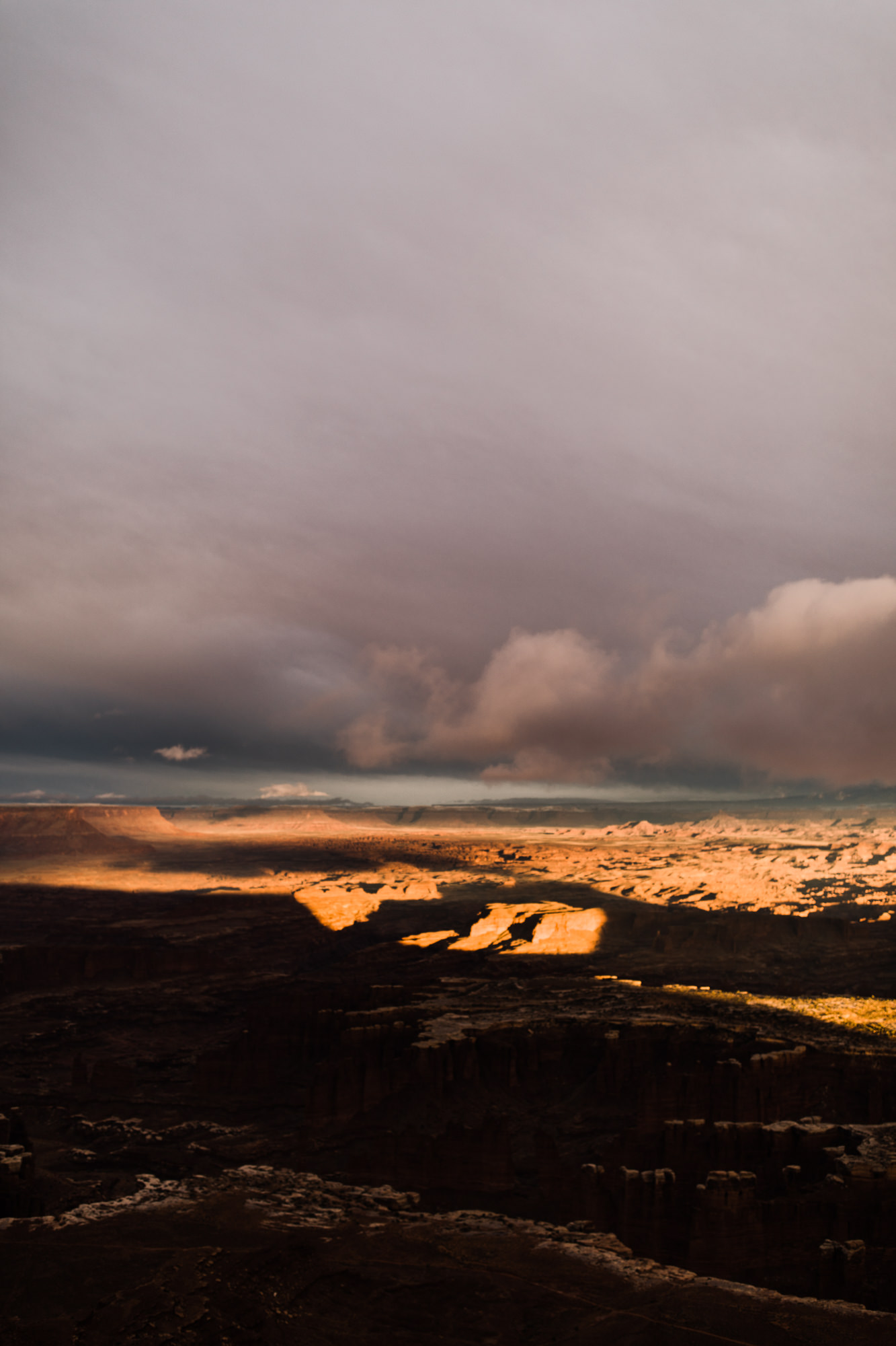 Courtney + Nathan | Moab Wedding Portrait Session in Canyonlands National Park | Desert Wedding Inspiration | Utah Adventure Wedding Photographer | www.thehearnes.com