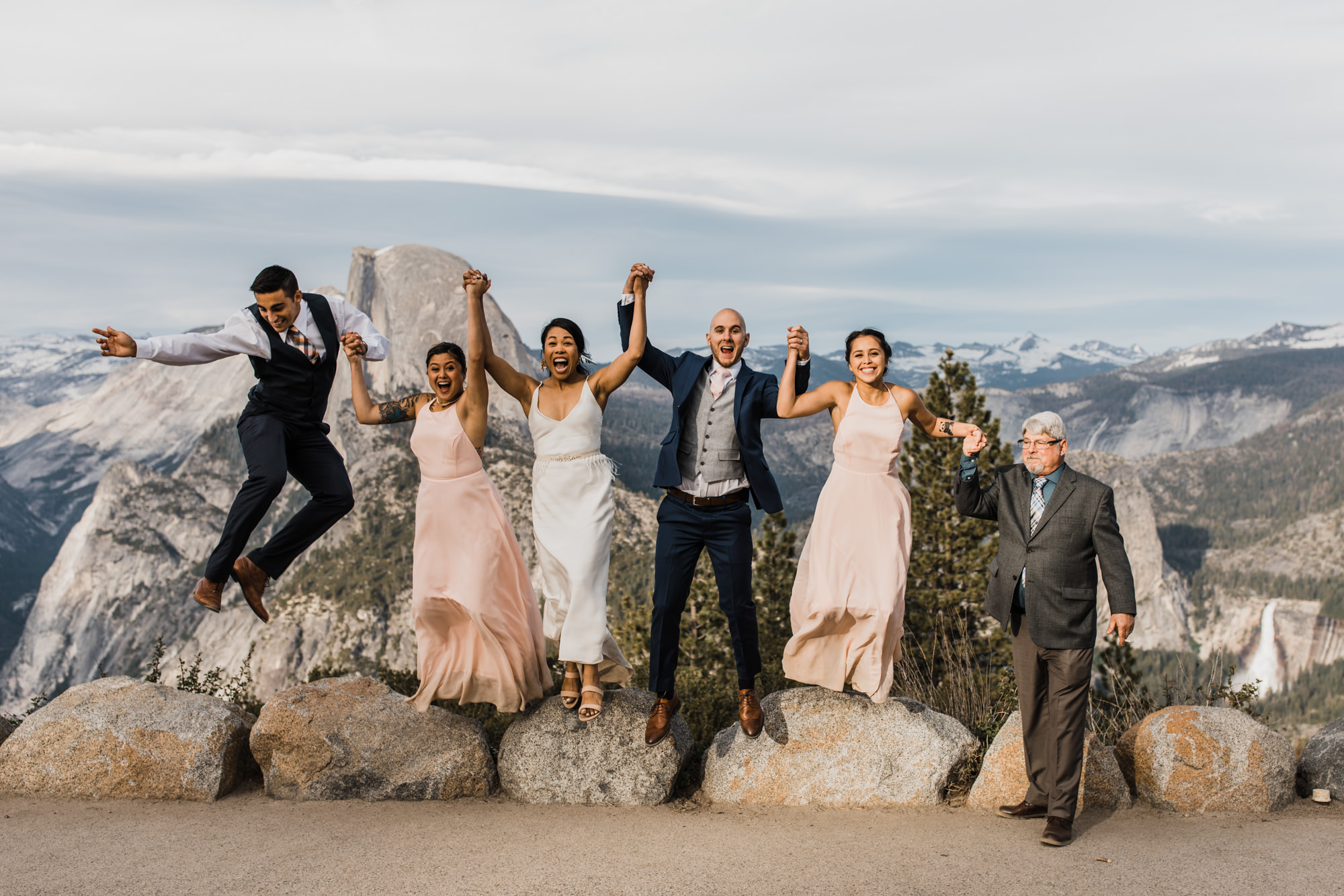 Intimate wedding in Yosemite national park | Glacier Point First look | Portraits at Taft Point | Traveling adventure elopement photographer