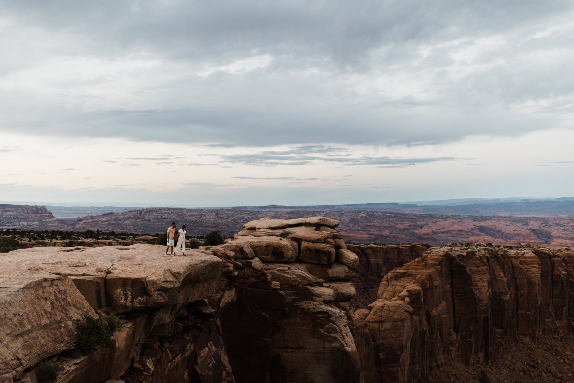 moab, utah adventurous elopement | utah intimate wedding photographer | jumpsuit bride | desert wedding inspiration | the hearnes adventure photography