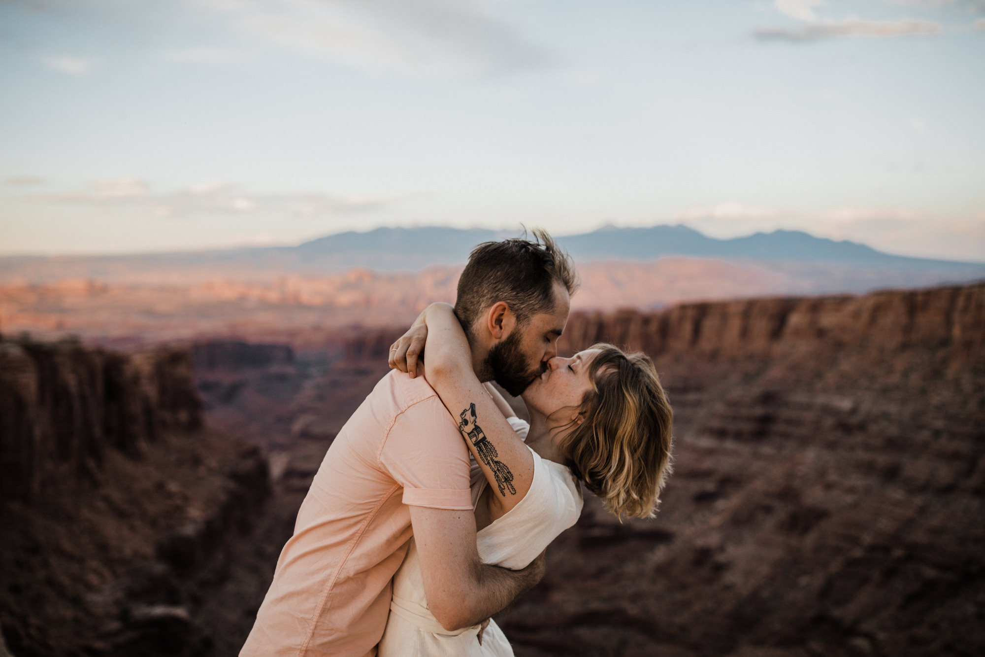 moab, utah adventurous elopement | utah intimate wedding photographer | jumpsuit bride | desert wedding inspiration | the hearnes adventure photography