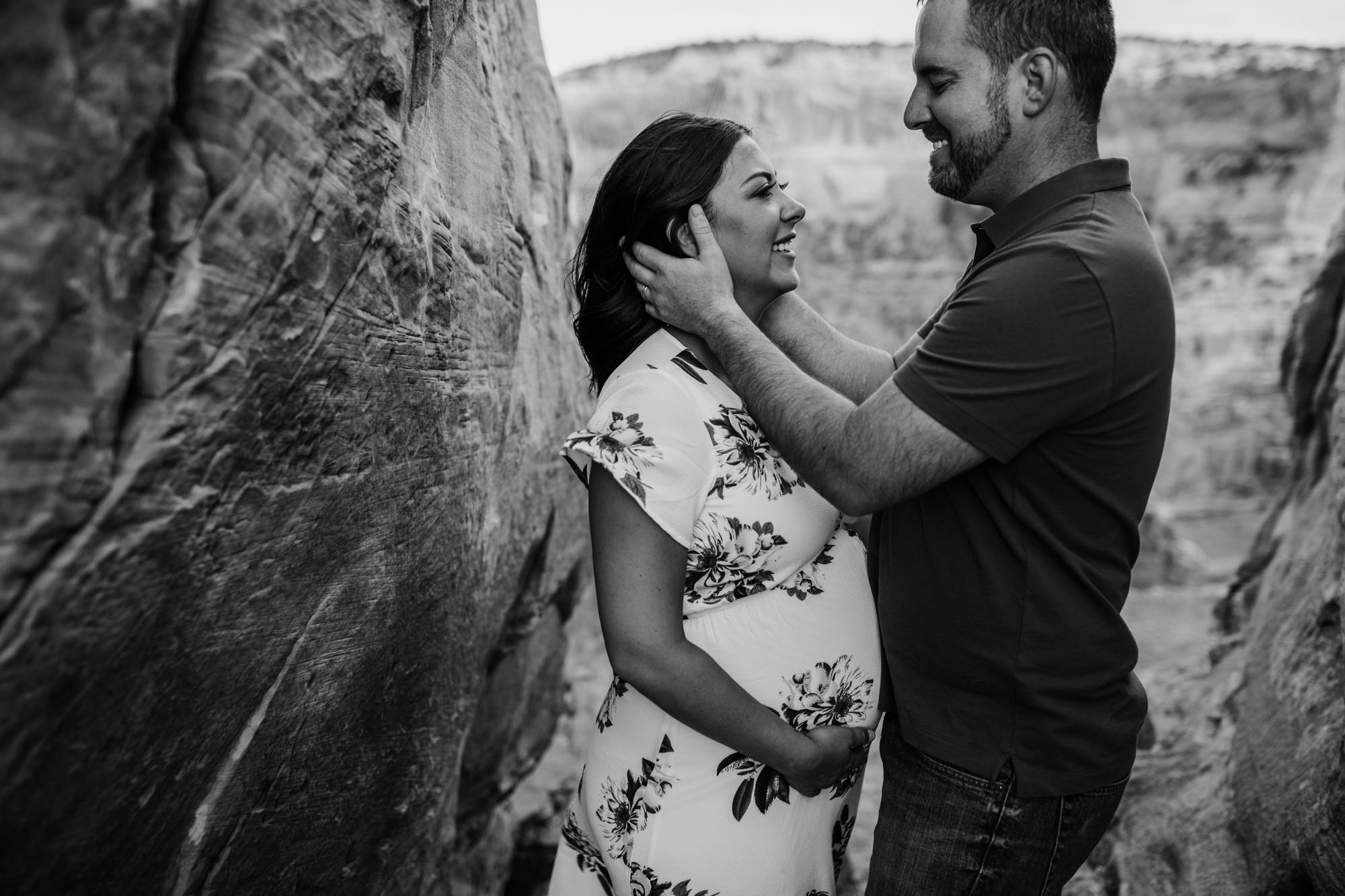 adventurous desert maternity session | canyonlands national park | moab, utah wedding photographer | www.thehearnes.com | the hearnes adventure photography