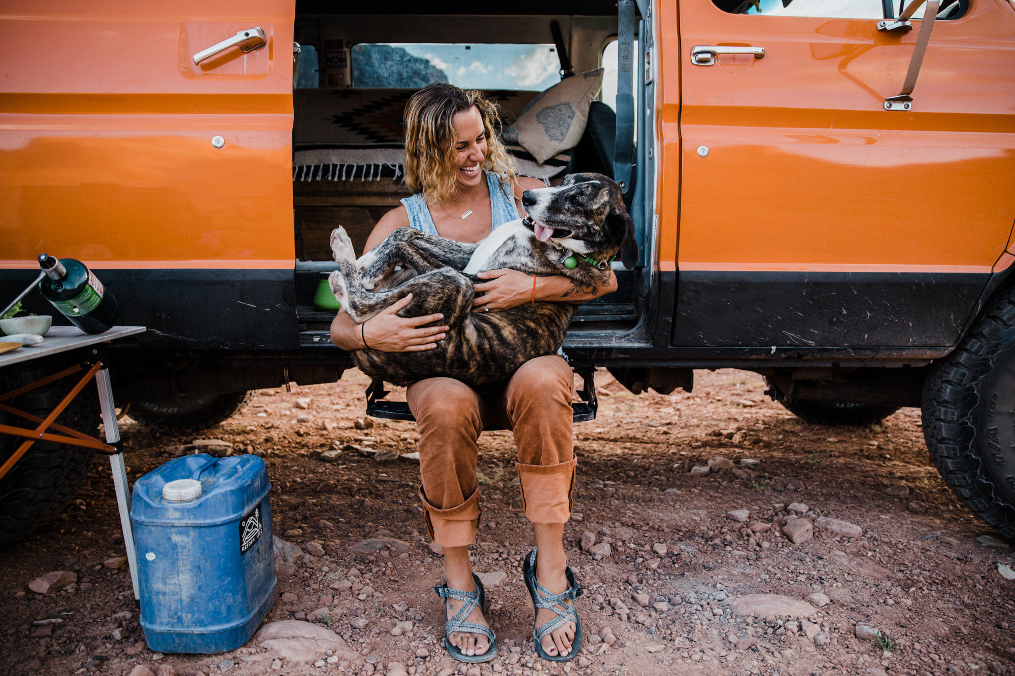 bri + keith madia | van life in the utah desert | never leave the dogs behind | the hearnes adventure photography for ruffwear | www.thehearnes.com