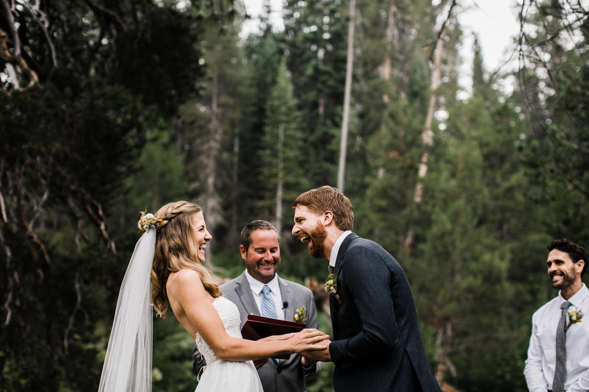 megan + zach's adventurous woodland wedding in truckee, california | romantic rainy wedding day inspiration | lake tahoe wedding photographer | www.thehearnes.com