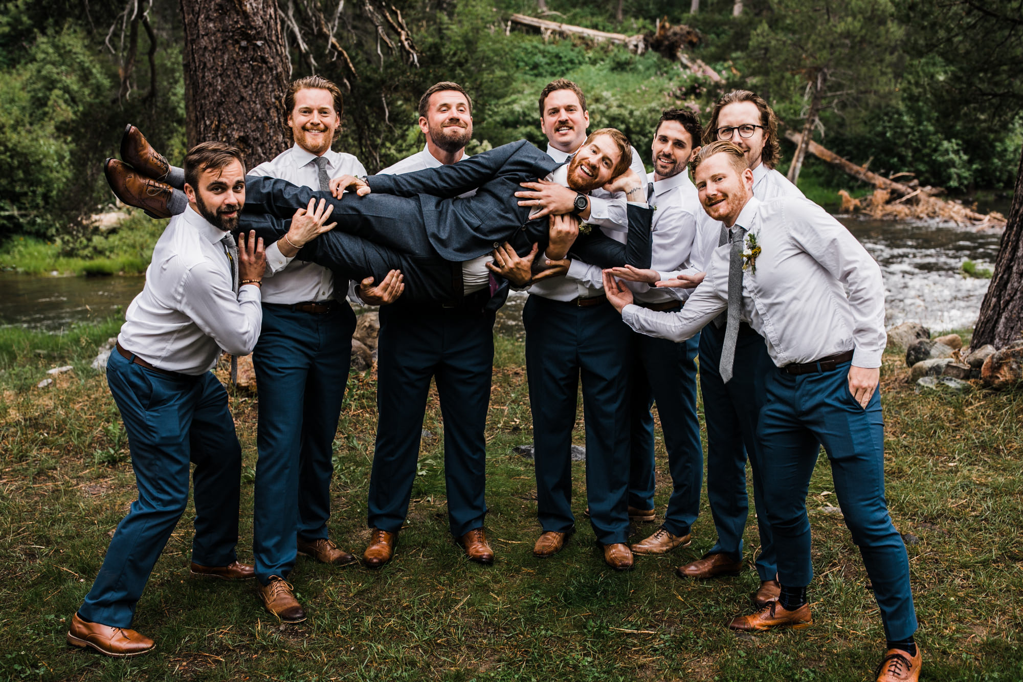 megan + zach's adventurous woodland wedding in truckee, california | romantic rainy wedding day inspiration | lake tahoe wedding photographer | www.thehearnes.com