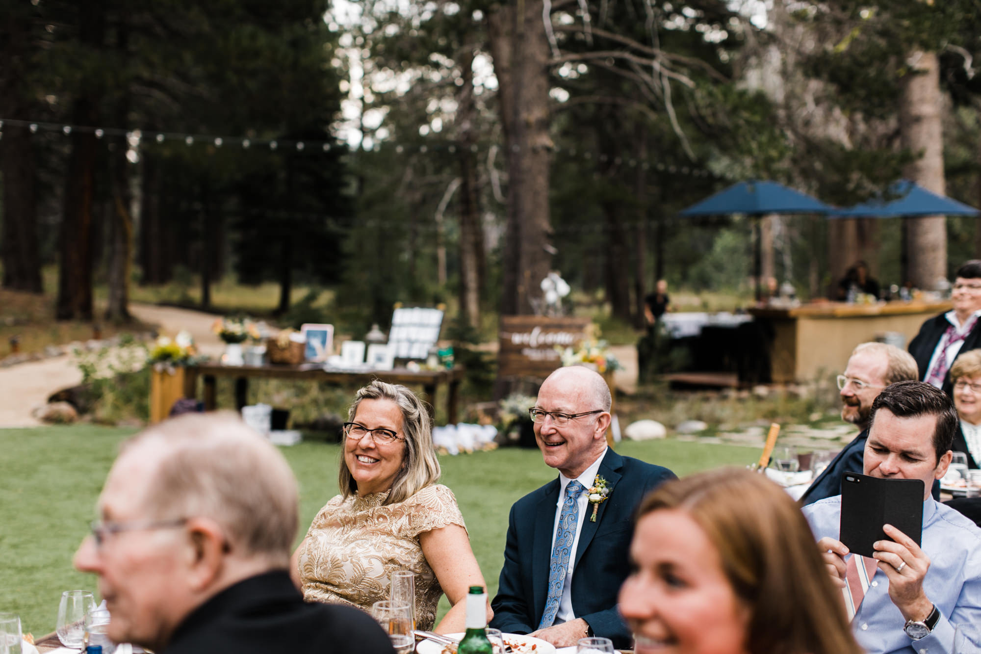 megan + zach's adventurous woodland wedding in truckee, california | romantic rainy wedding day inspiration | lake tahoe wedding photographer | www.thehearnes.com