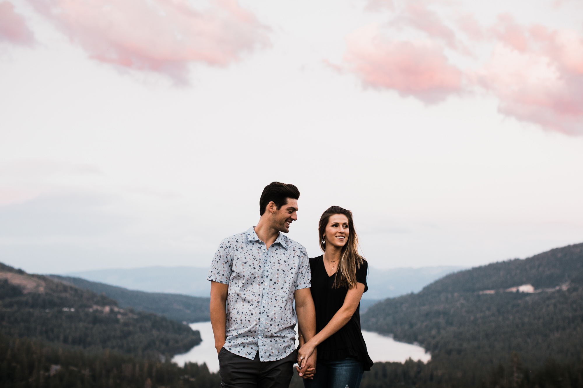 morgan+ christian's adventurous mountain engagement session | donner pass + donner lake | truckee, california wedding photographer | the hearnes adventure photography | www.thehearnes.com