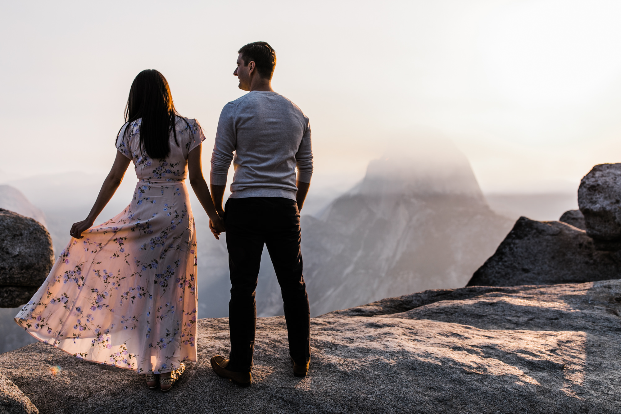 janet + paul's adventurous engagement session | glacier point, yosemite national park | destination elopement photographer | the hearnes adventure photography | www.thehearnes.com