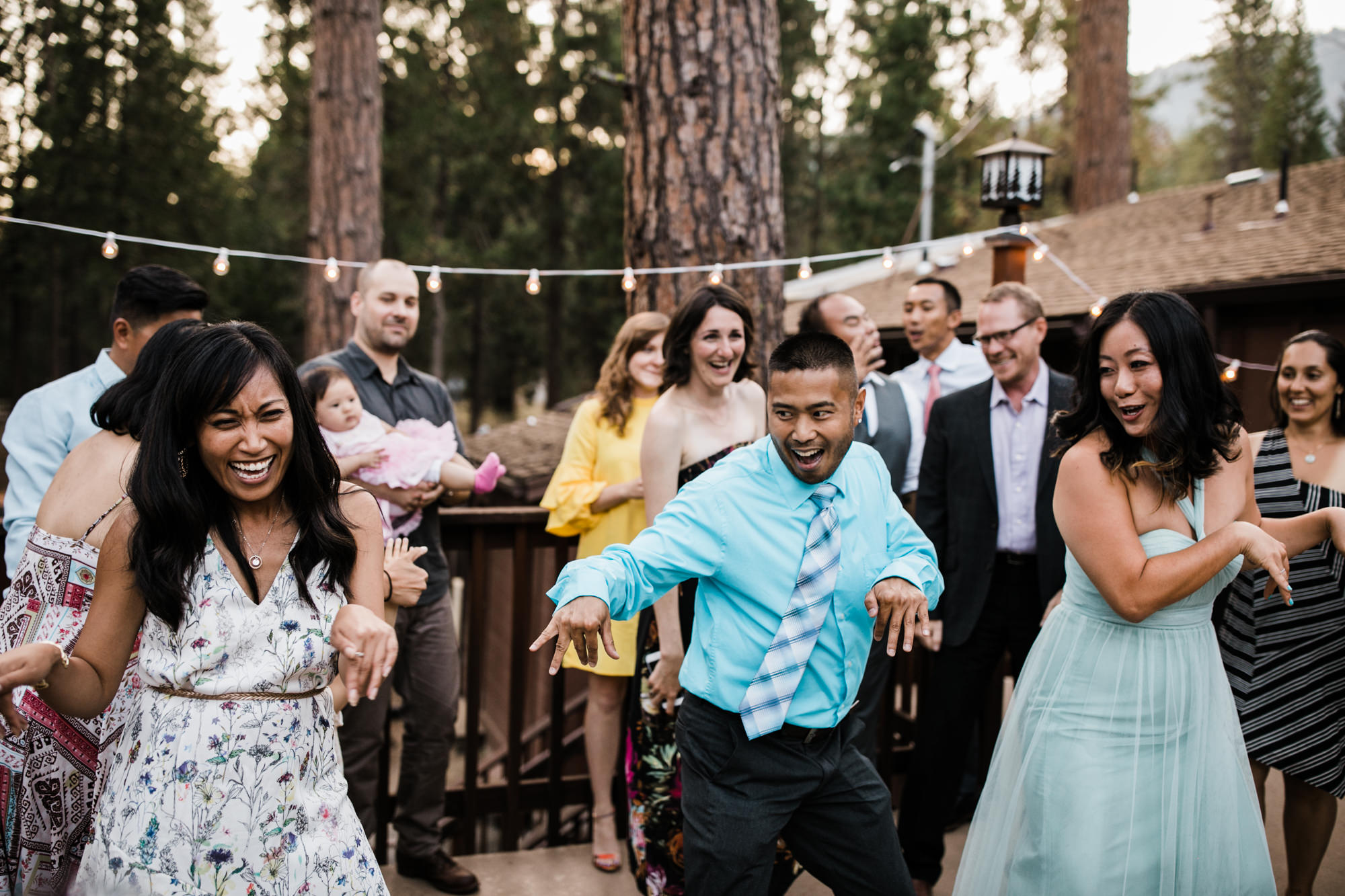 lin + earvin's intimate yosemite wedding | sunrise ceremony at glacier point | reception at the redwoods in wawona | the hearnes adventure photography | www.thehearnes.com