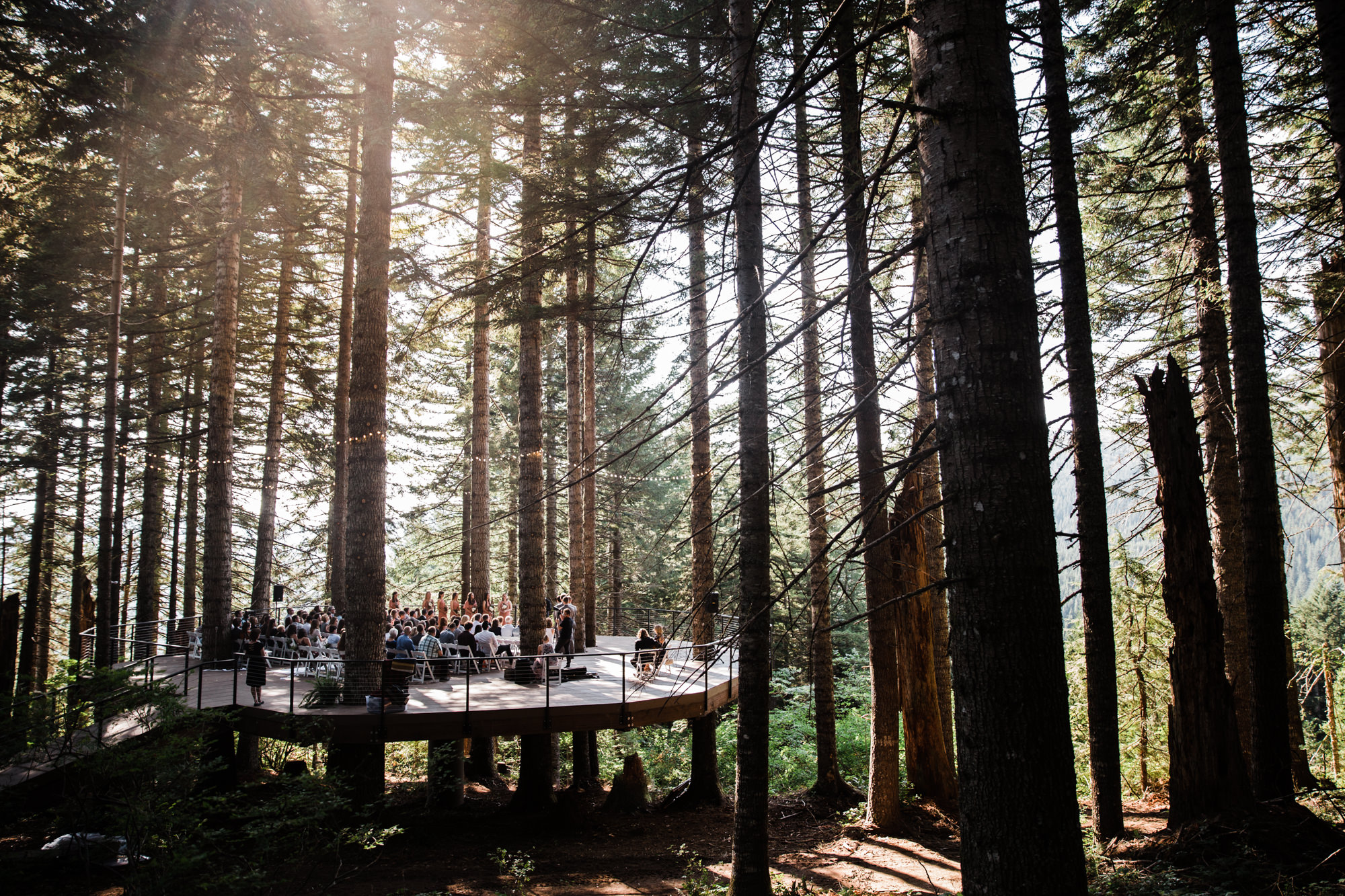 jena + kyler's treehouse wedding | outdoor reception under the stars | washington adventure wedding photographer | the hearnes adventure wedding photography | www.thehearnes.com